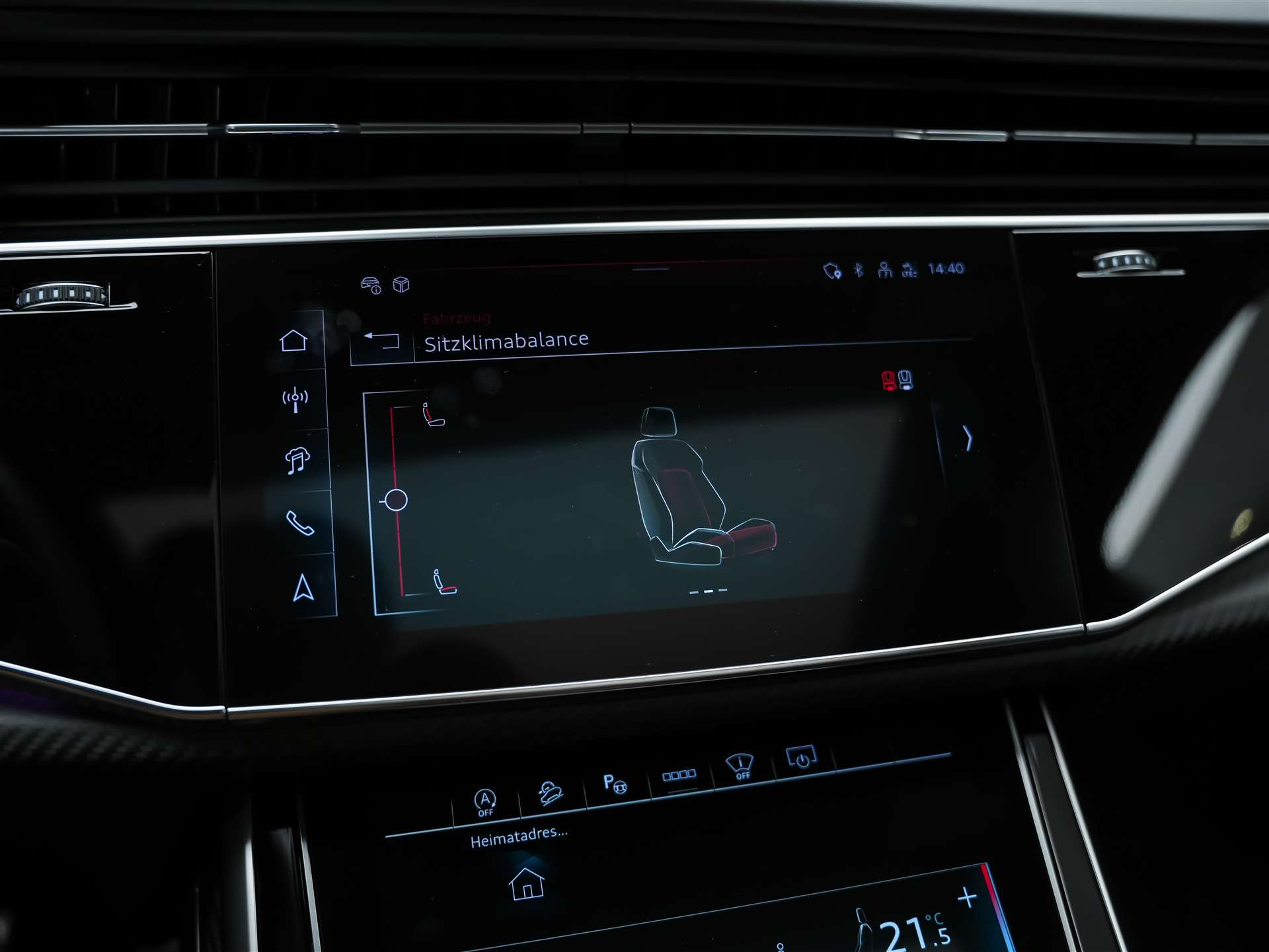 AUDI SQ7 TFSI quattro tiptronic * Facelift*7 Plätzer*Panorama*B&O*AHK-image-44