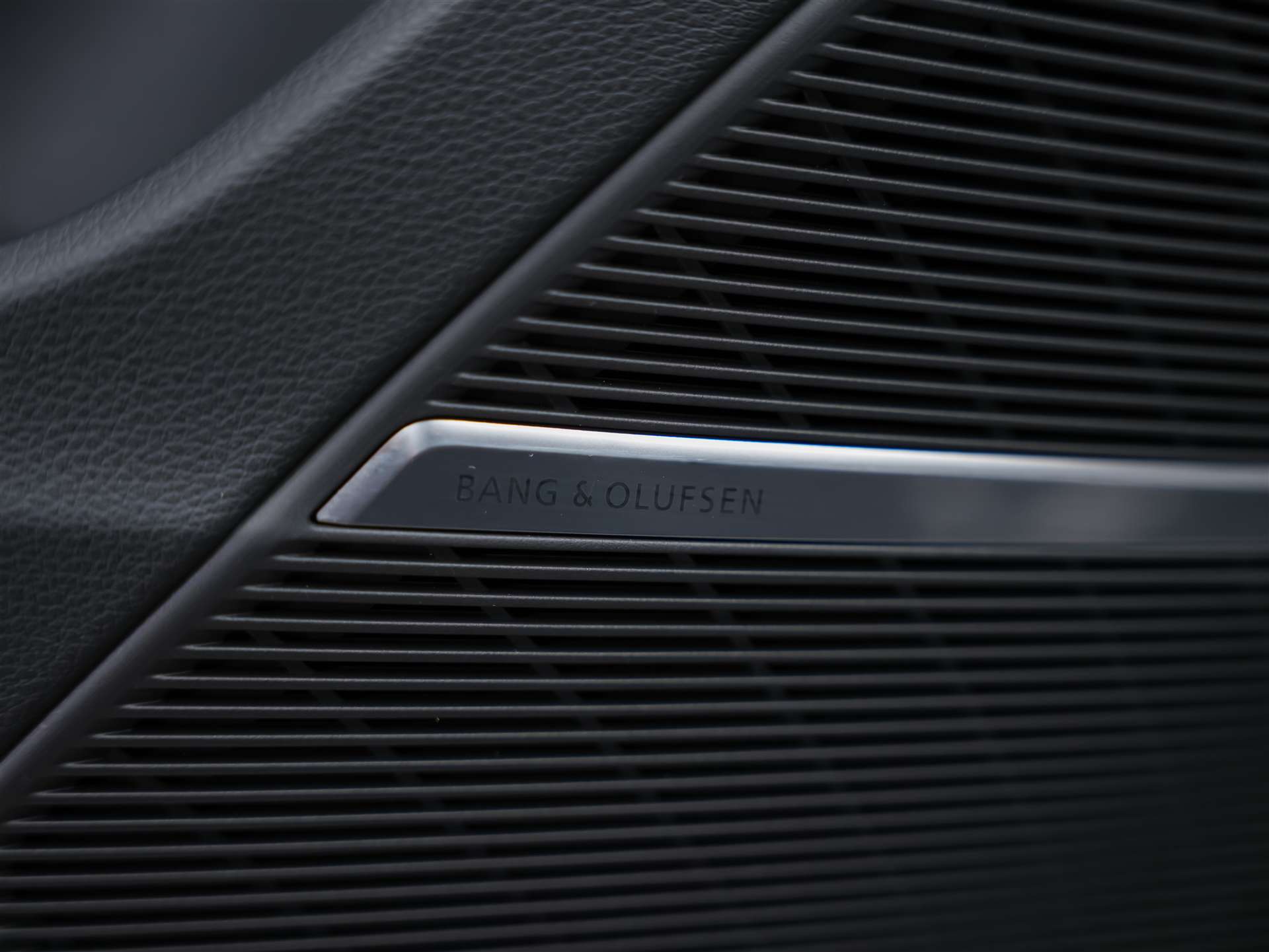 AUDI SQ7 TFSI quattro tiptronic * Facelift*7 Plätzer*Panorama*B&O*AHK-image-31