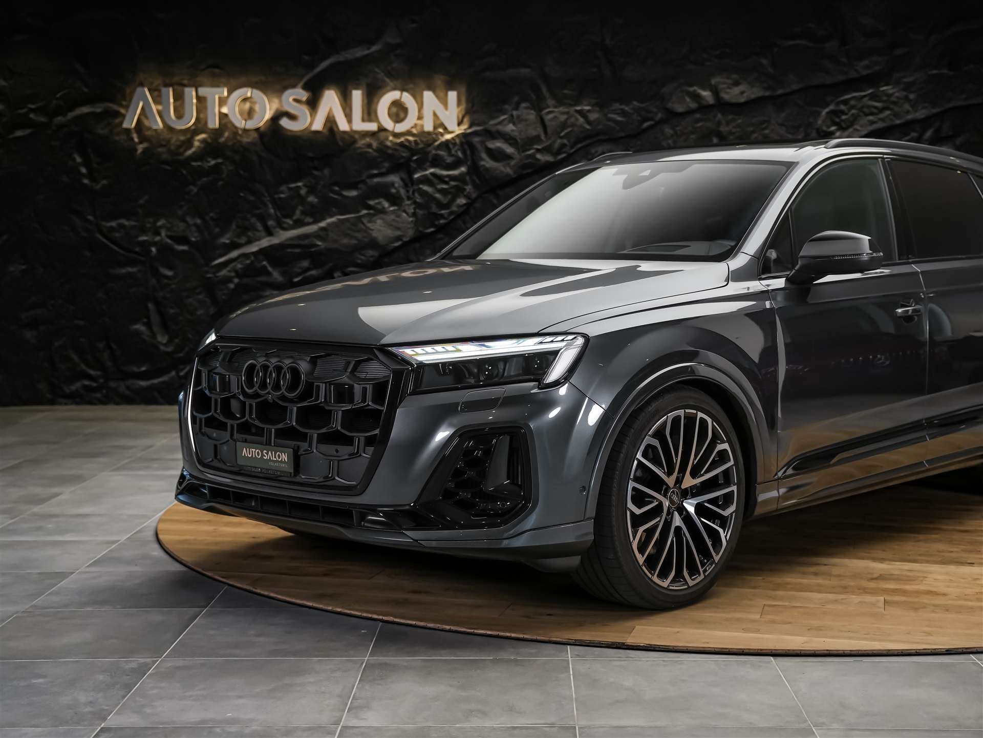 AUDI SQ7 TFSI quattro tiptronic * Facelift*7 Plätzer*Panorama*B&O*AHK-image-18