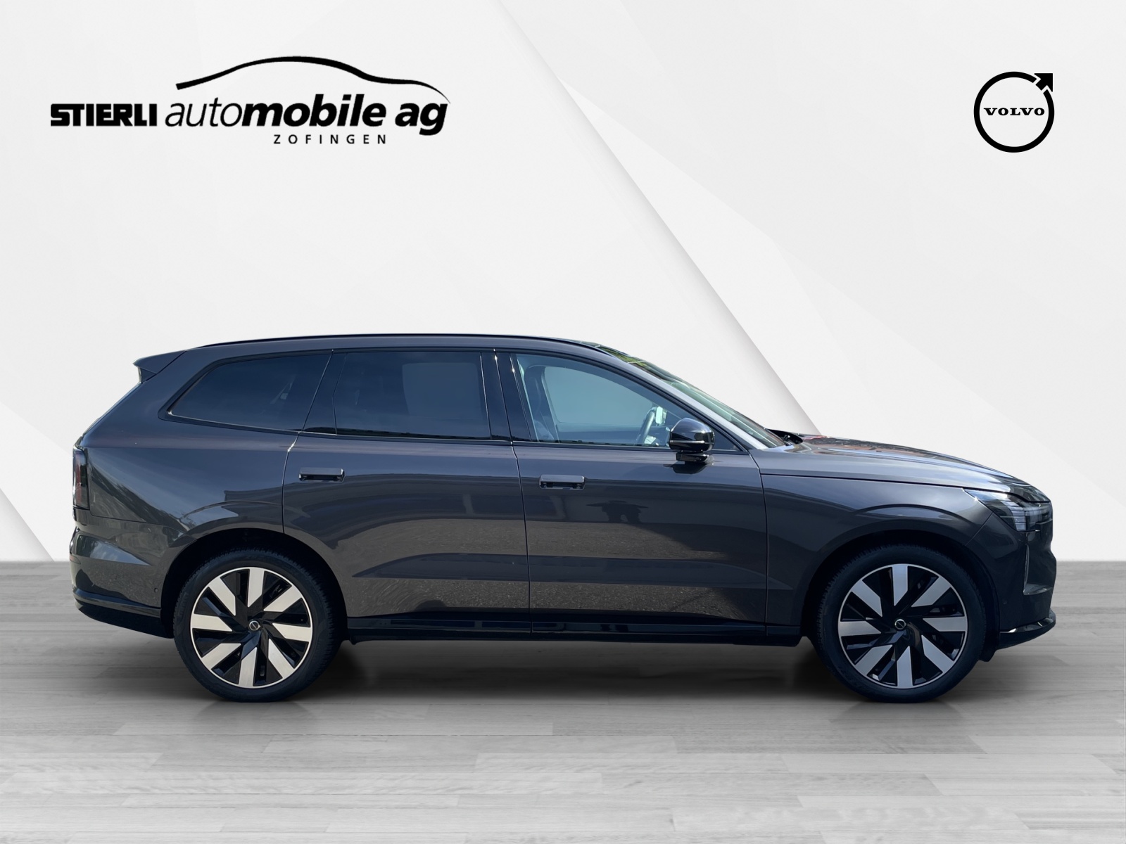 VOLVO EX90 Twin Plus AWD-showroom-element-3
