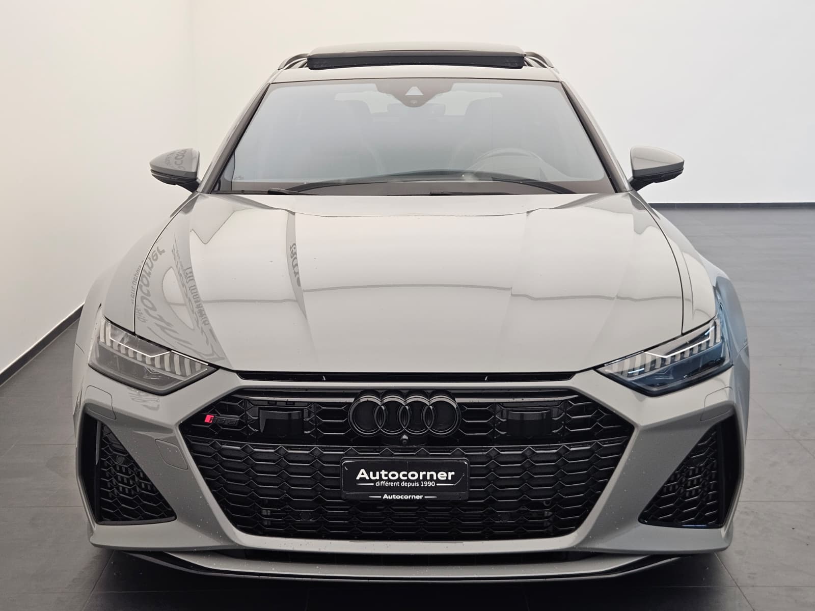 AUDI RS6 Avant 4.0 TFSI V8 quattro-showroom-element-3