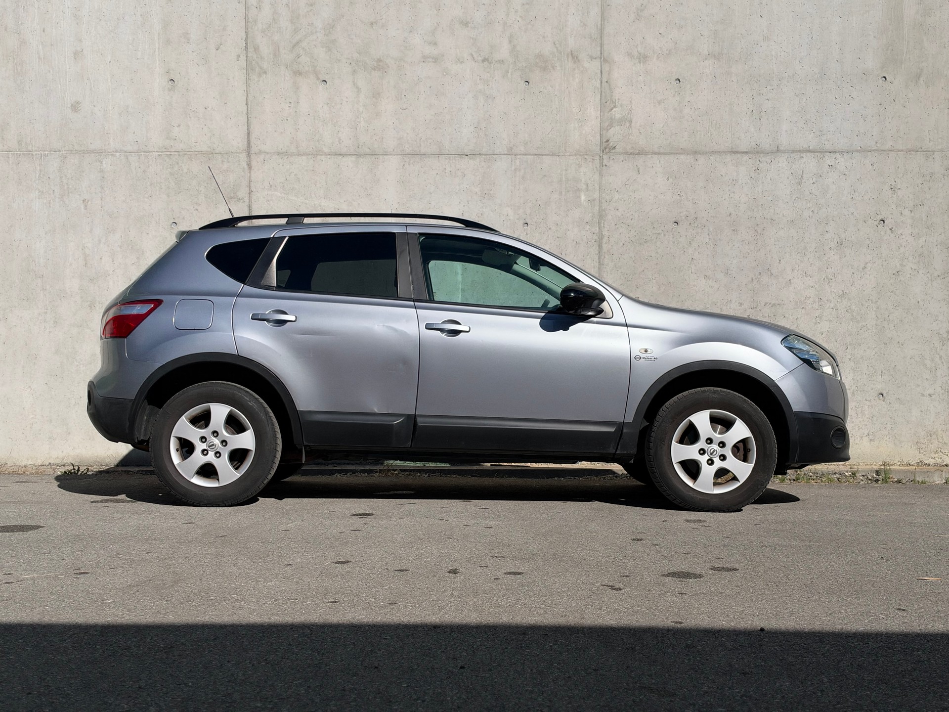 NISSAN Qashqai 2.0 4WD tekna-image-4