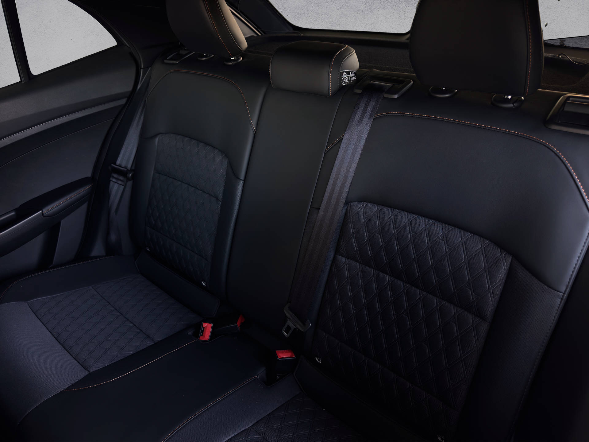 MG 3 1.5 Hybrid Luxury-image-11
