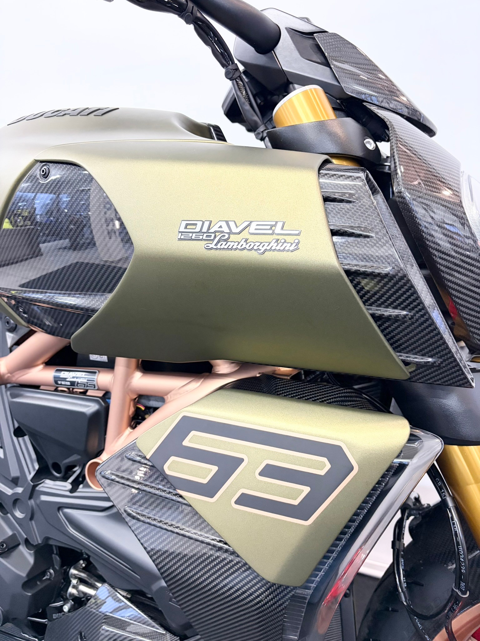 DUCATI Diavel 1260 S-image-4