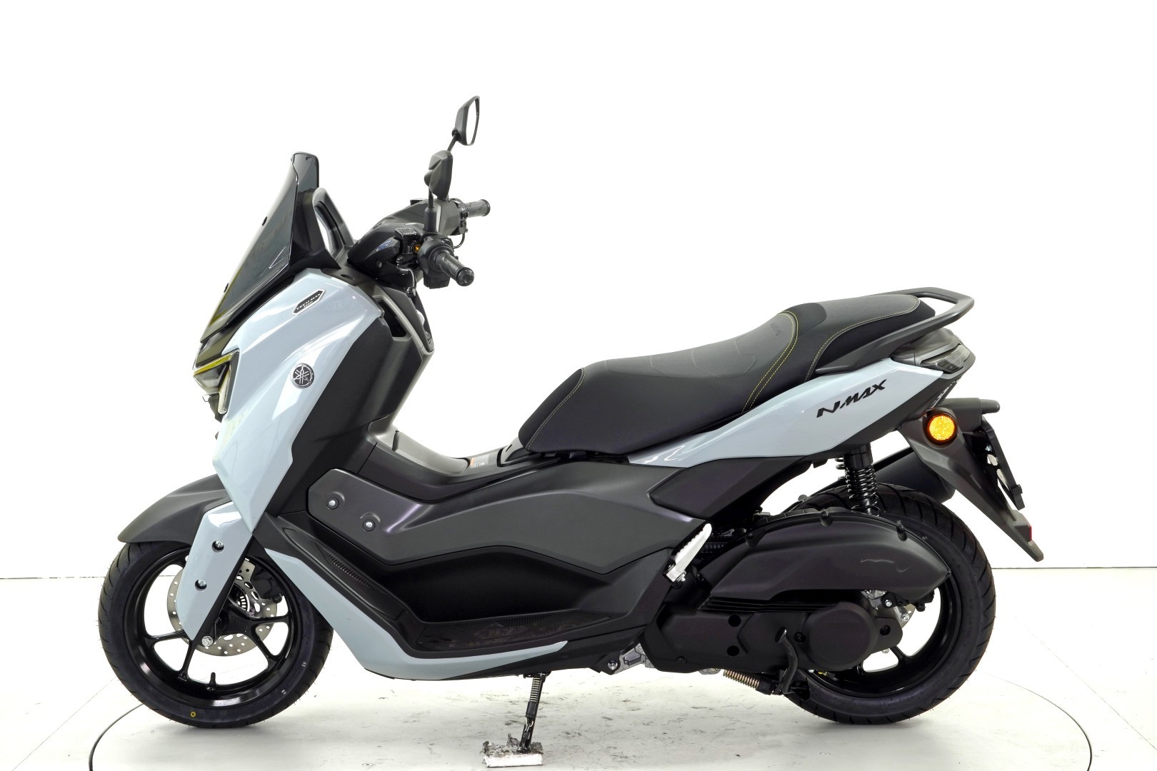 YAMAHA N-MAX 125 Tech Max ABS-image-4
