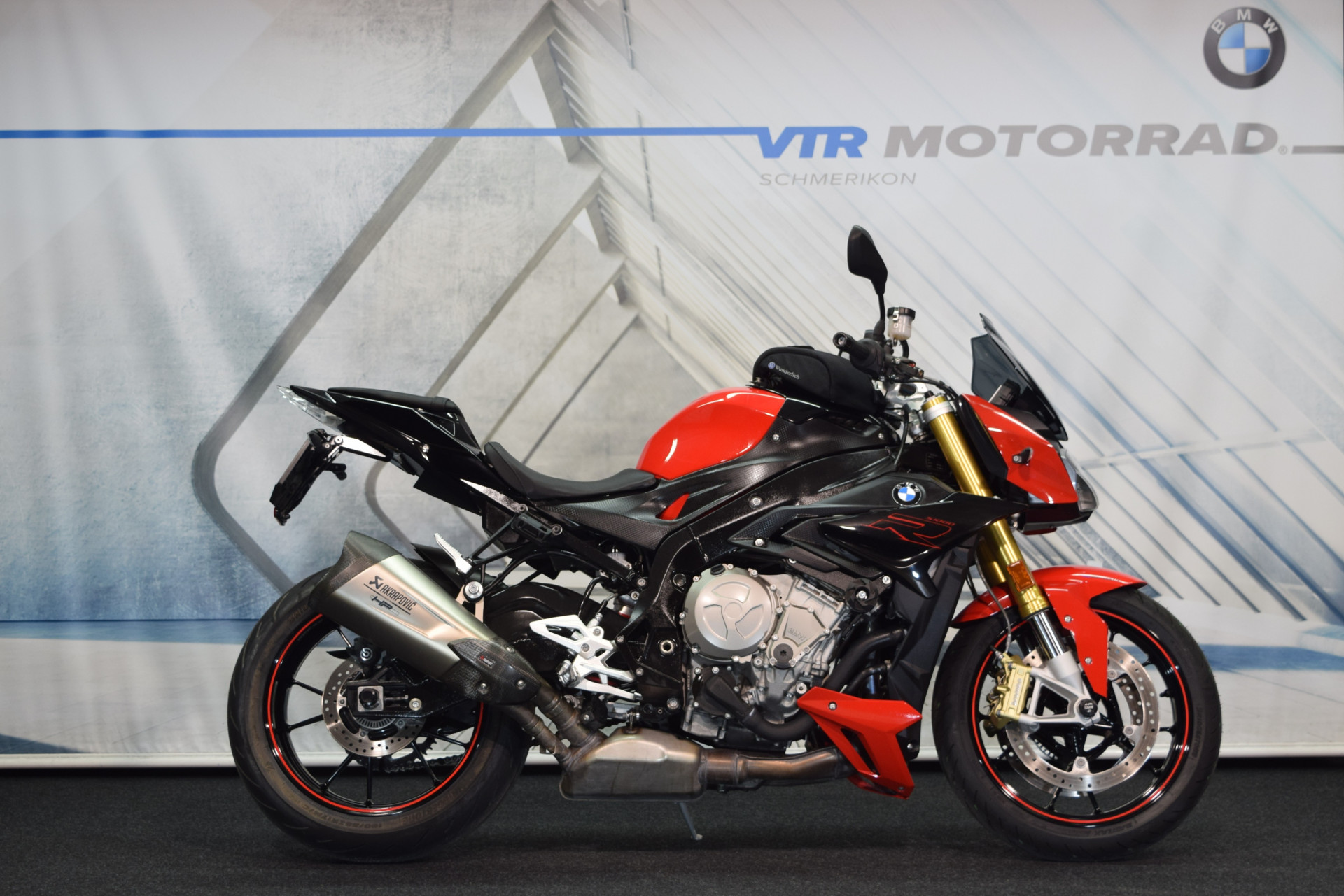BMW S 1000 R inkl. Navi & Seitentaschen-image-1