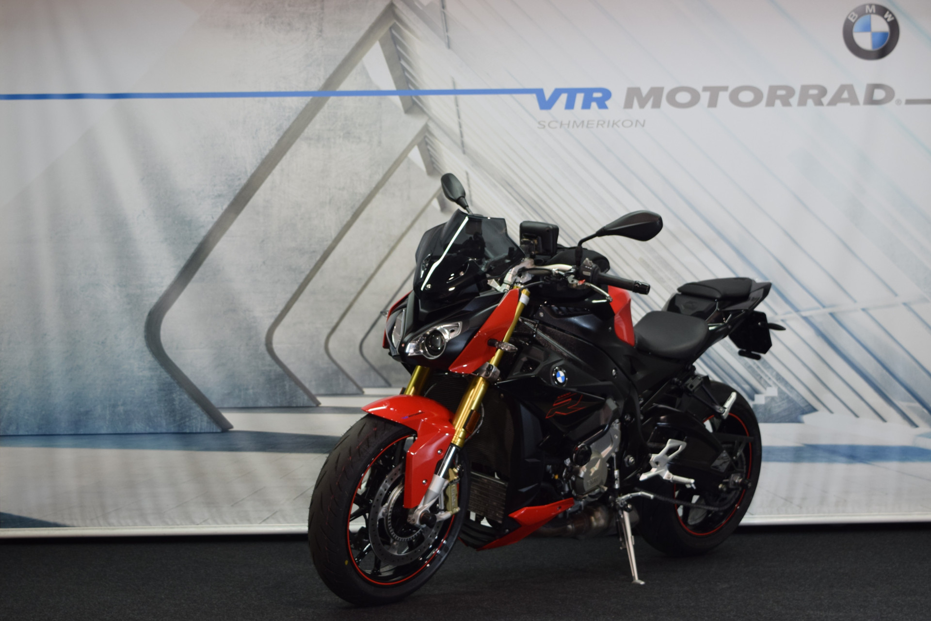 BMW S 1000 R inkl. Navi & Seitentaschen-image-5