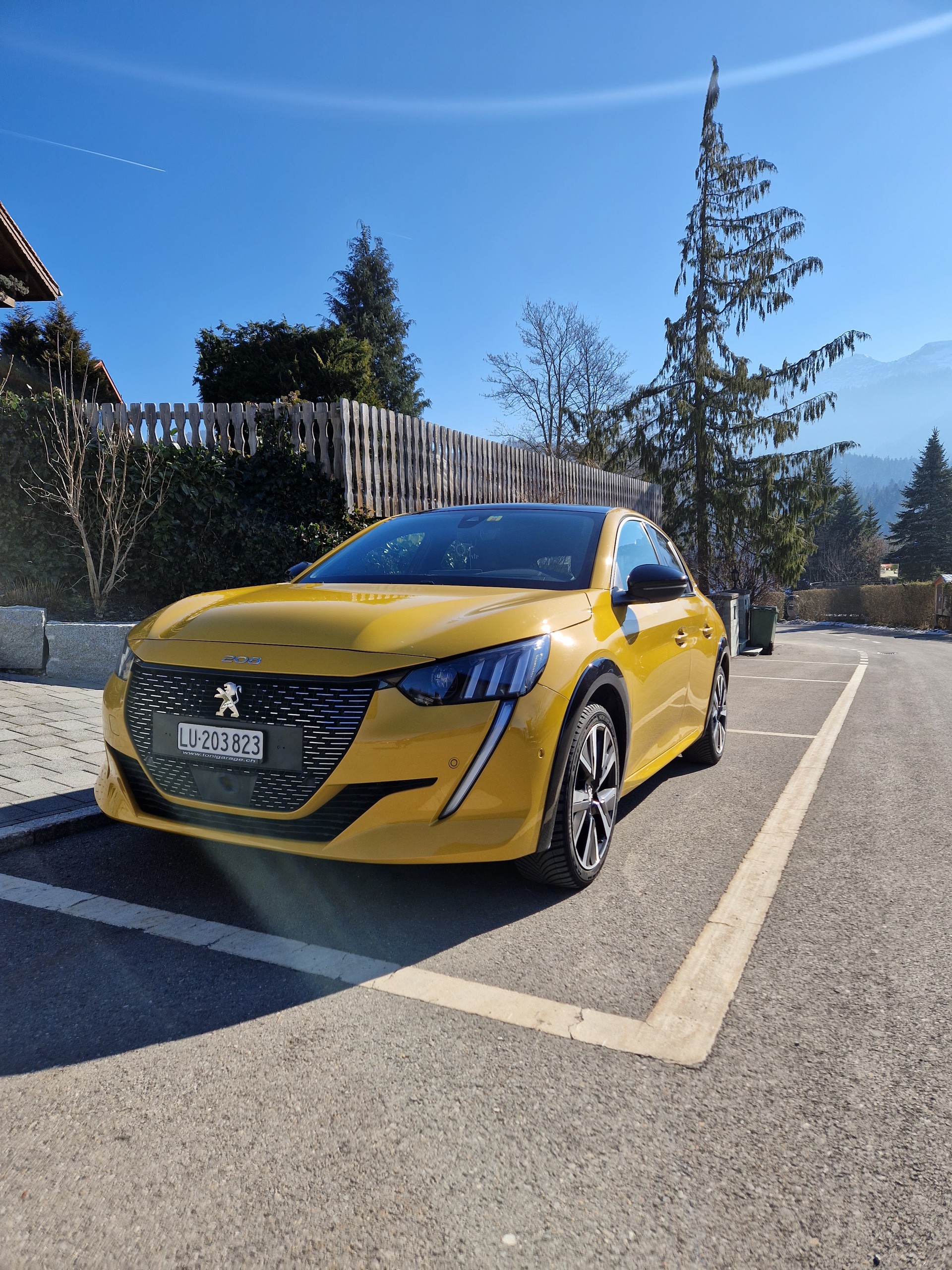 PEUGEOT 1.2 PureTech 130 GT Line