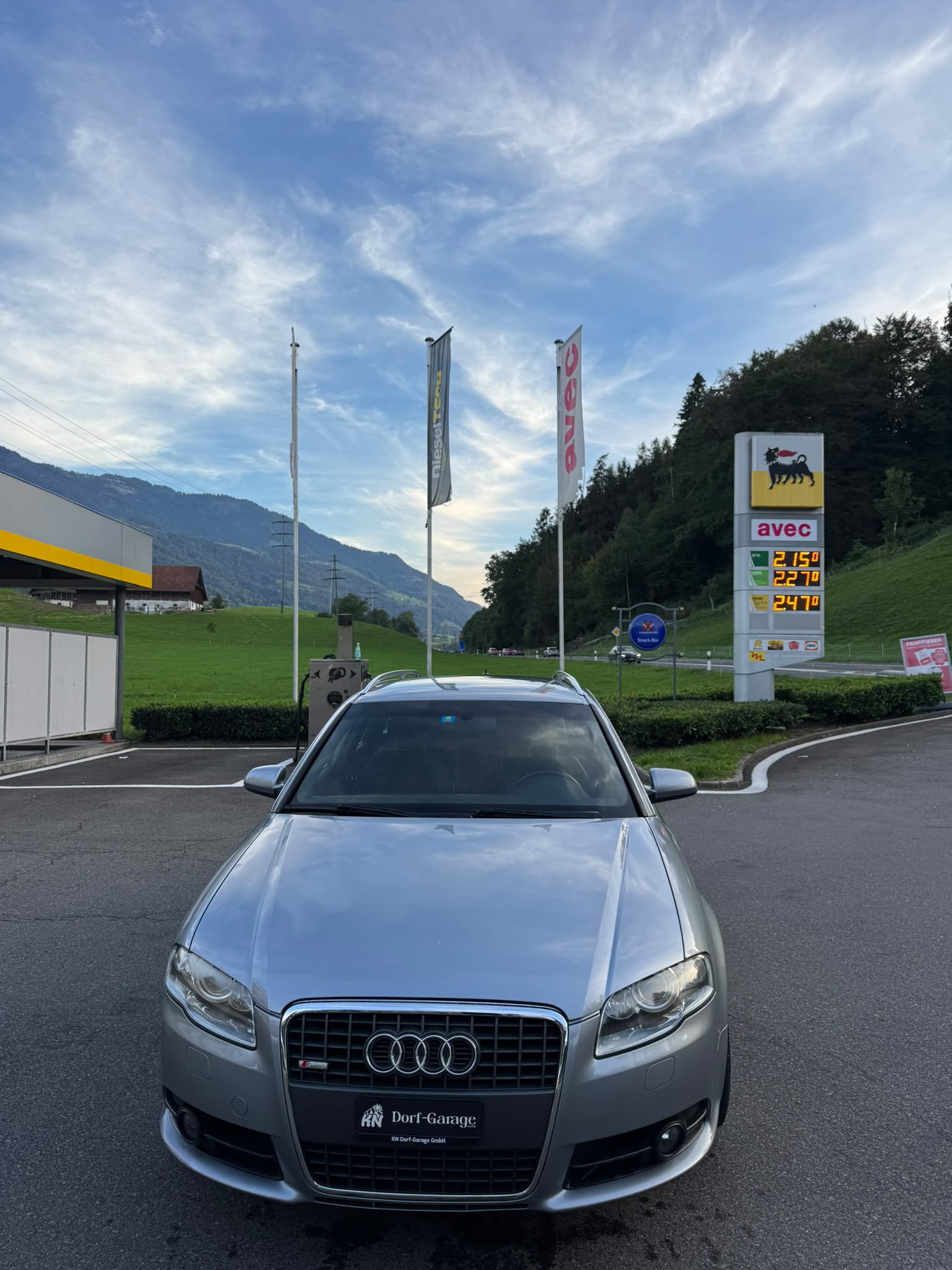 AUDI A4 Avant 3.0 V6 TDI quattro-showroom-element-1