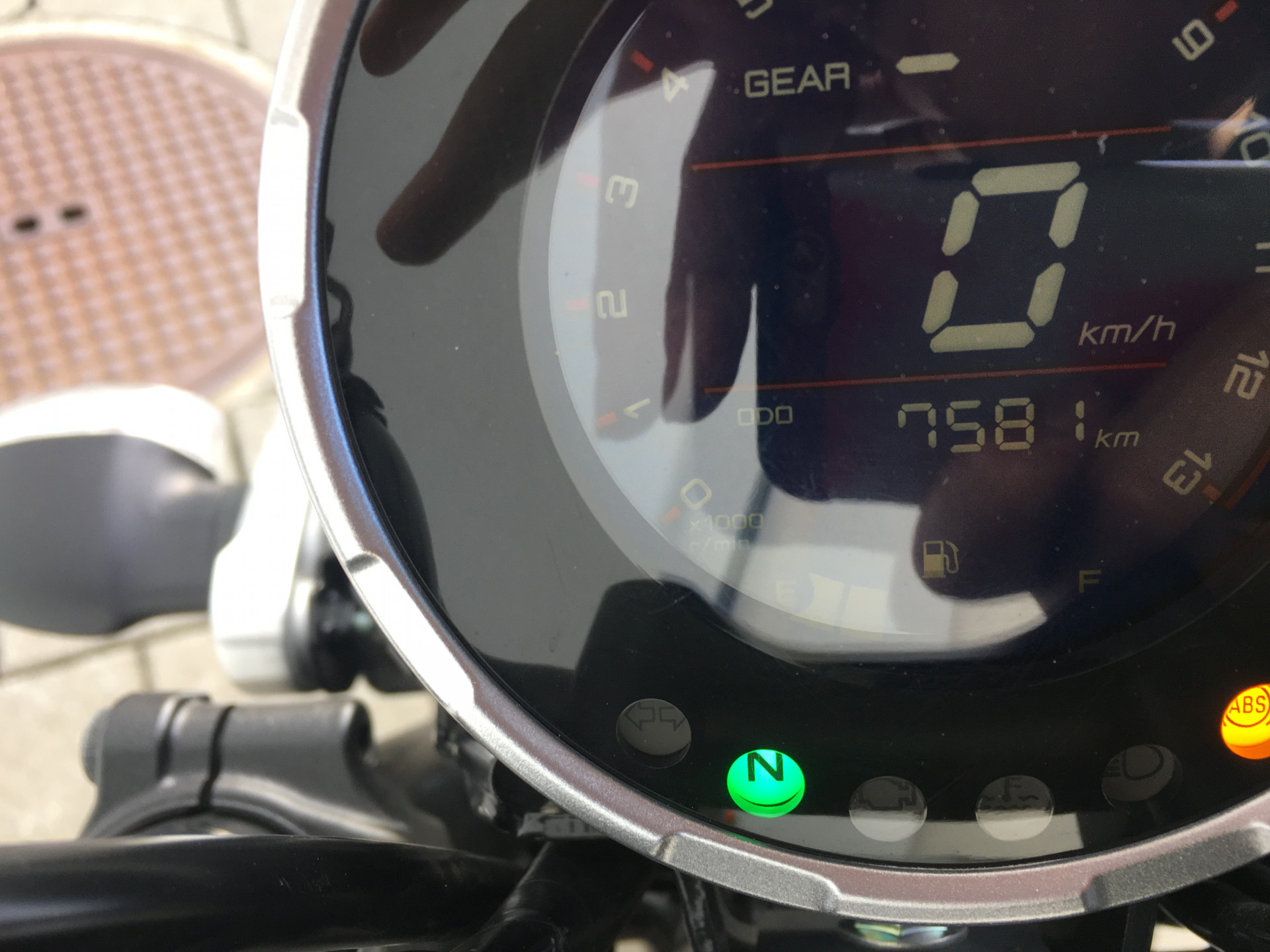 YAMAHA XSR 125 Legacy-image-3