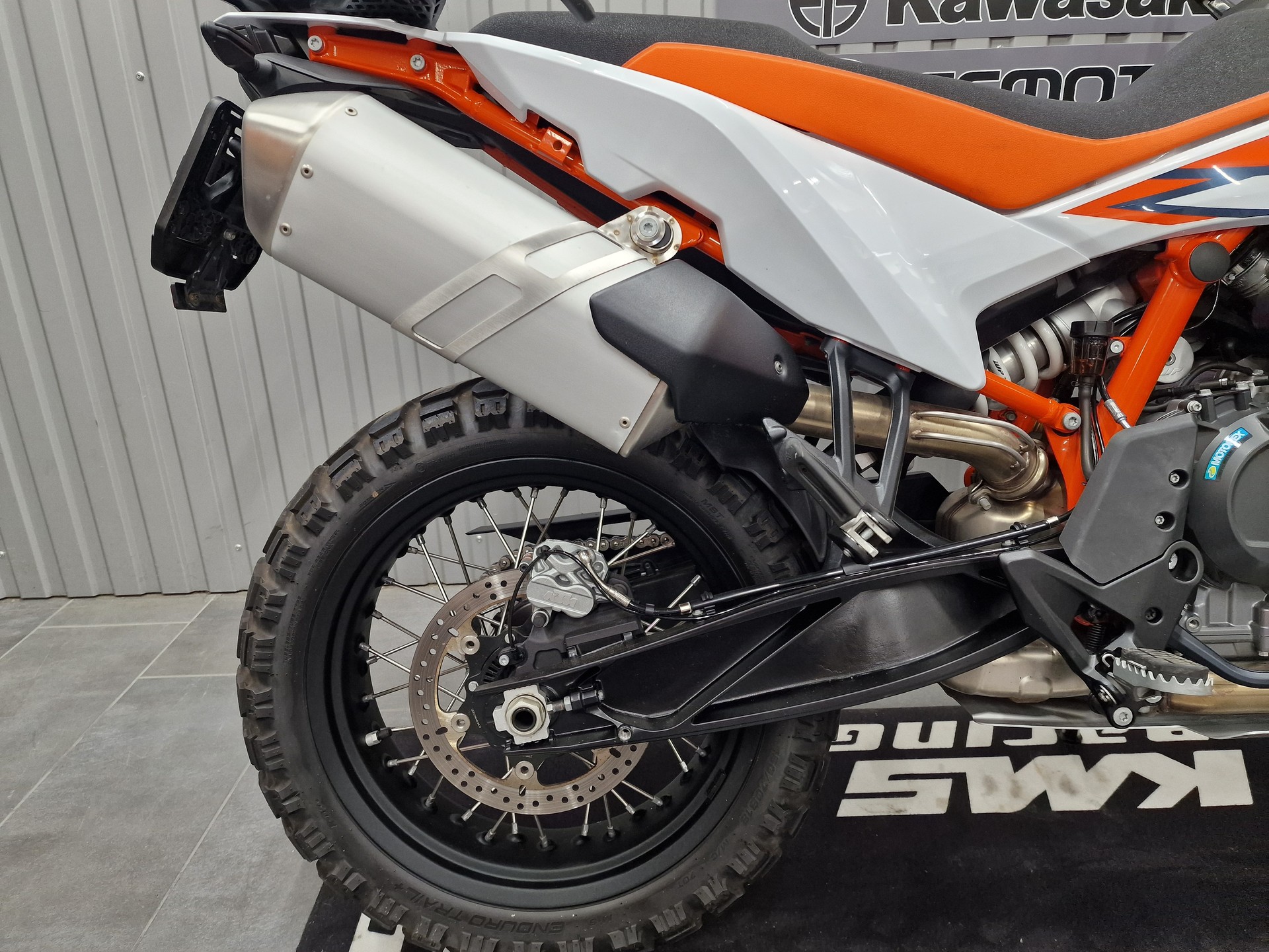 KTM 890 Adventure R-image-3