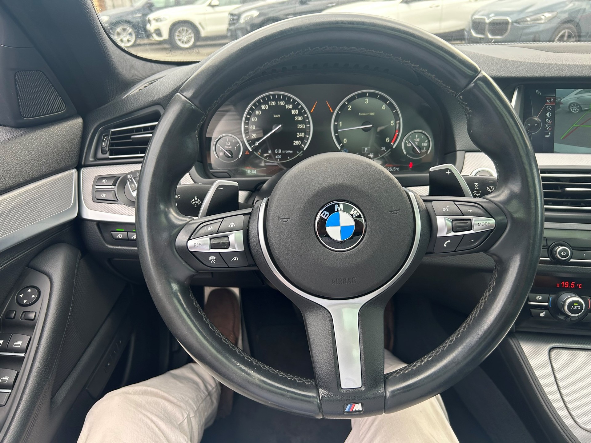 BMW 535d Touring xDrive Steptronic-image-10