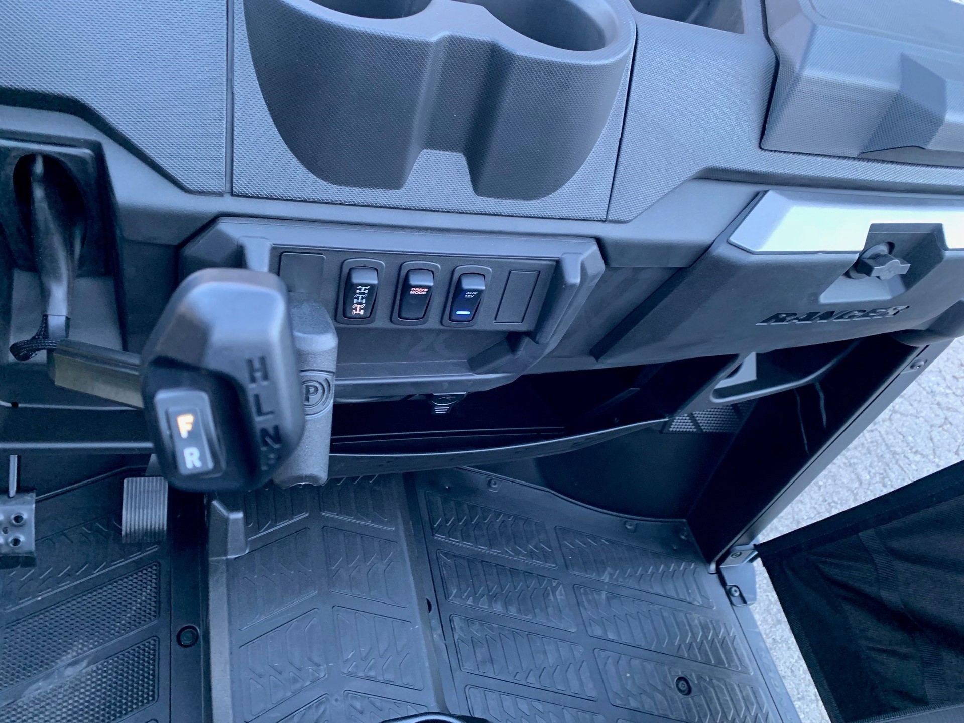 POLARIS Ranger KINETIC PREMIUM-image-7