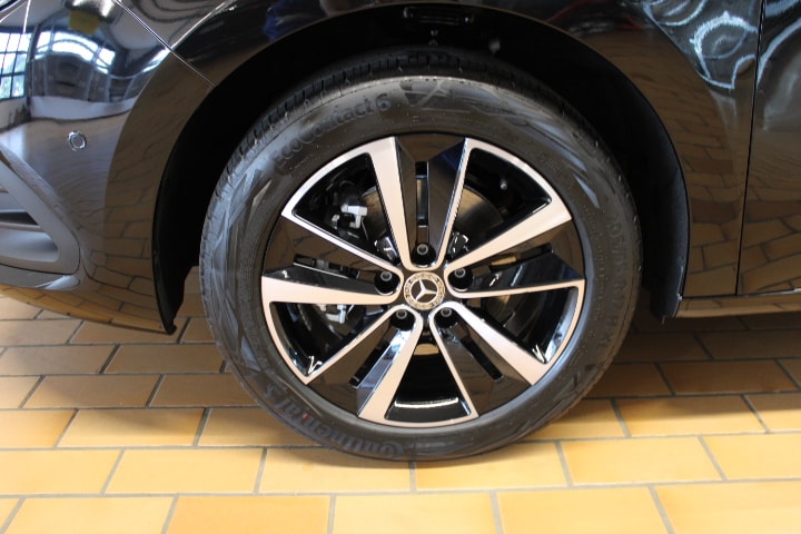 MERCEDES-BENZ EQT 200 Progressive Van-image-9
