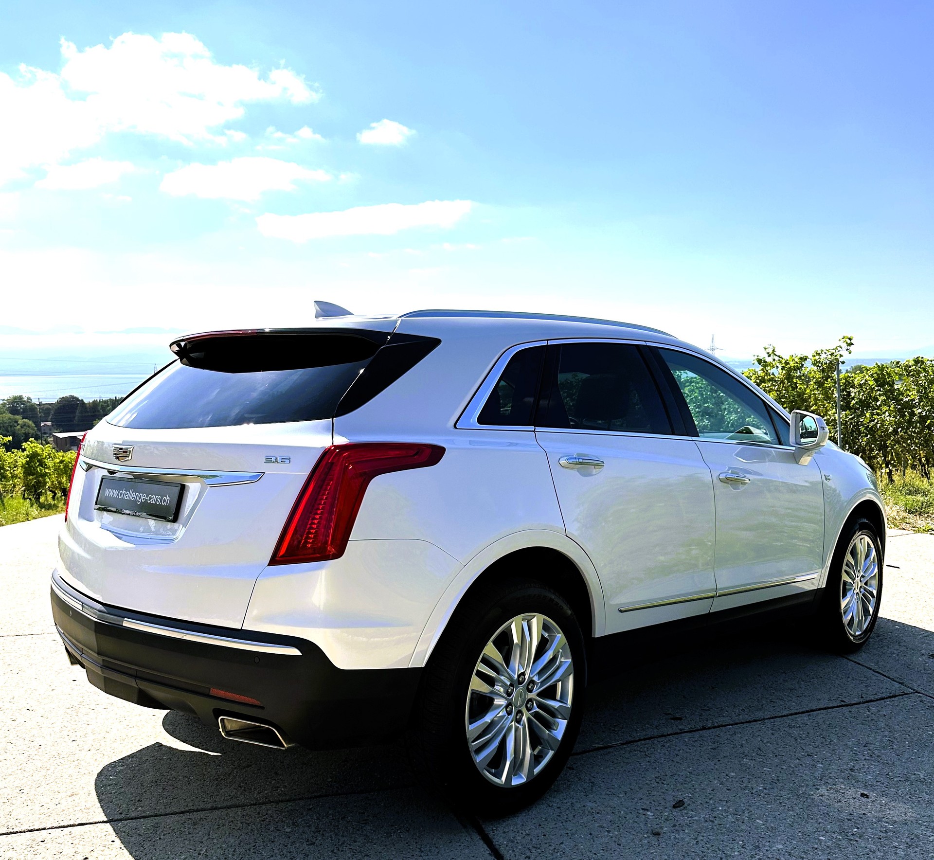 CADILLAC XT5 Crossover 3.6 Premium Automatic-image-5