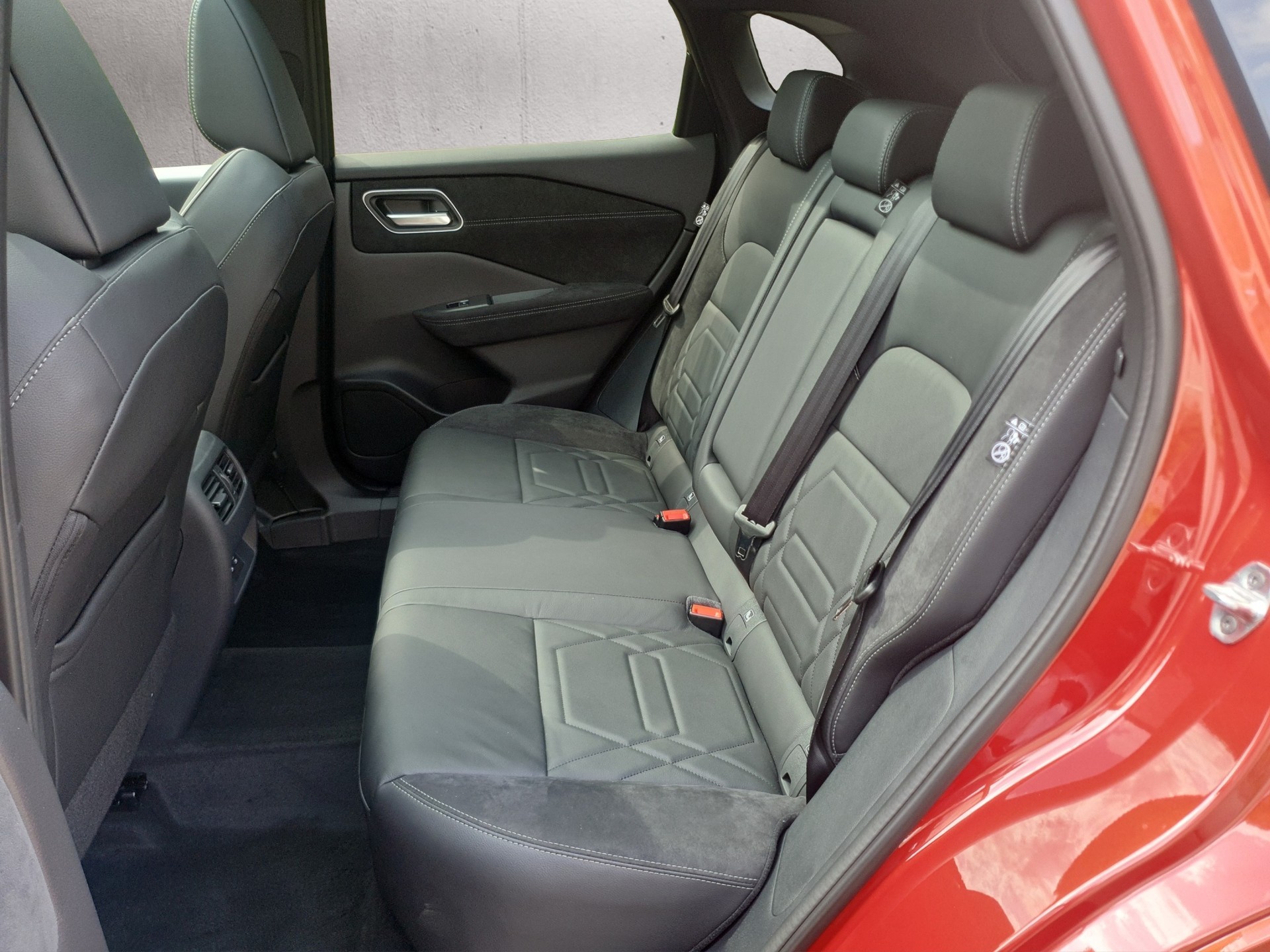 NISSAN Qashqai 1.3 MHEV N-Design 4x4 - LEASING AB CHF 419.- mtl-image-10