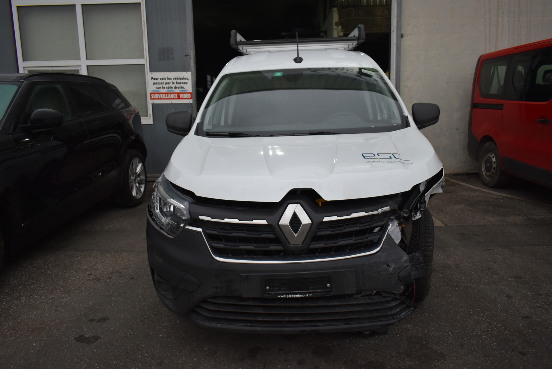 RENAULT Express 1.3TCe 100 PF Start-image-2