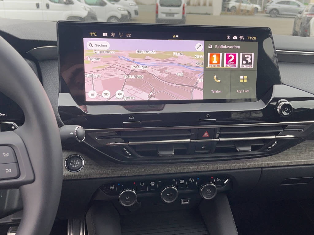 CITROEN C5 X 1.6 PureTech Shine Pack-image-11