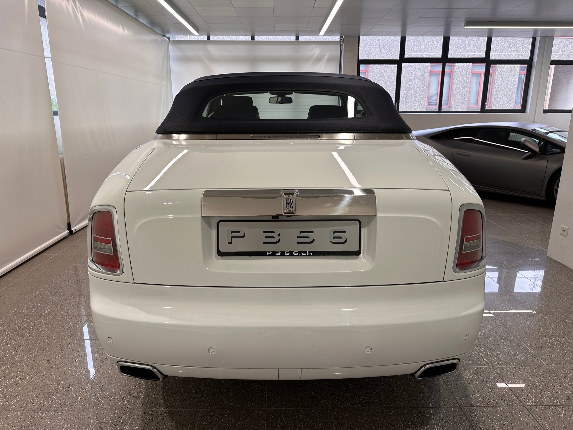 ROLLS-ROYCE Phantom 6.7 V12 Drophead-image-3