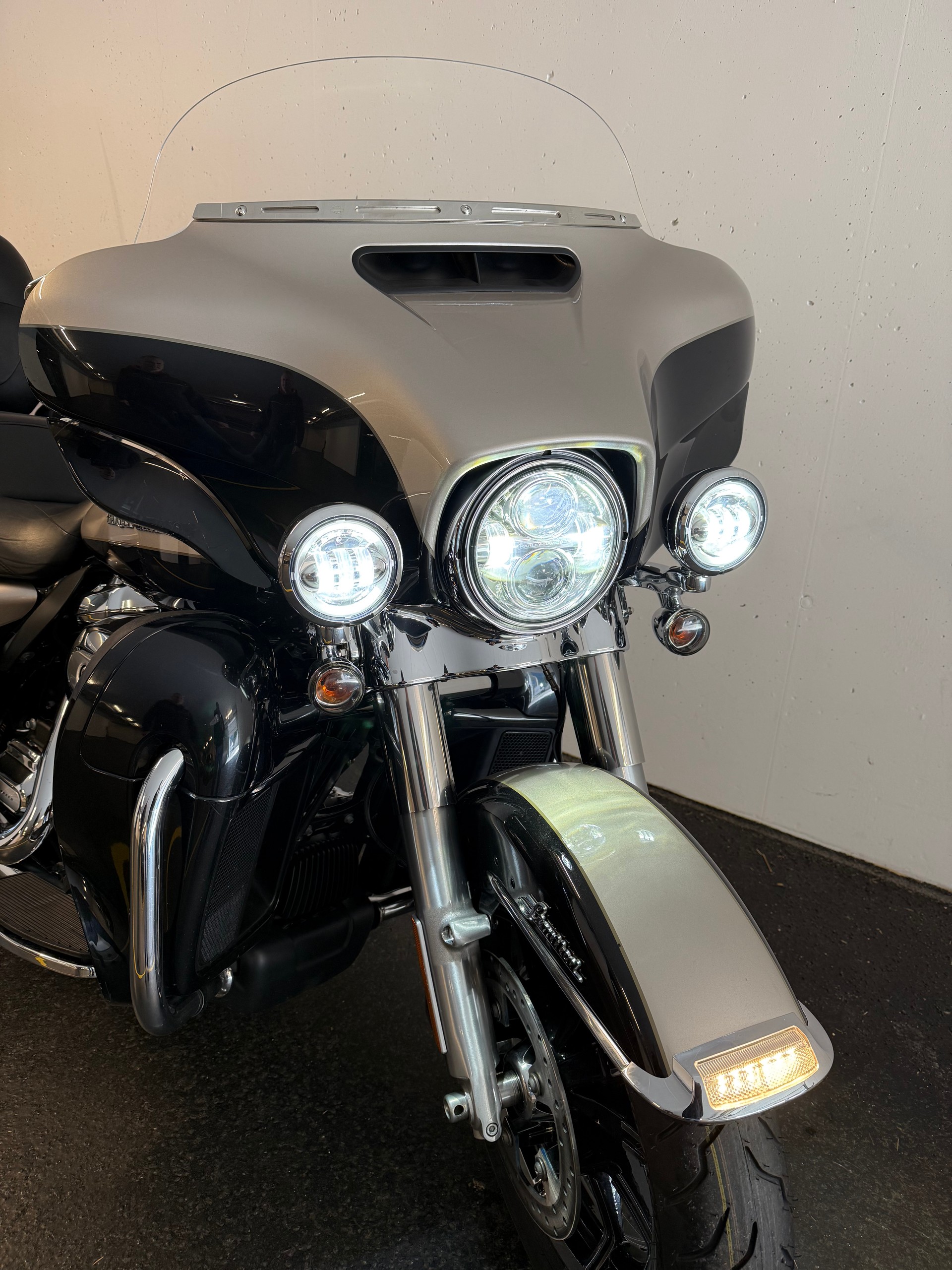 HARLEY-DAVIDSON FLHTK Electra Glide Ultra Limited 107 ABS-image-2