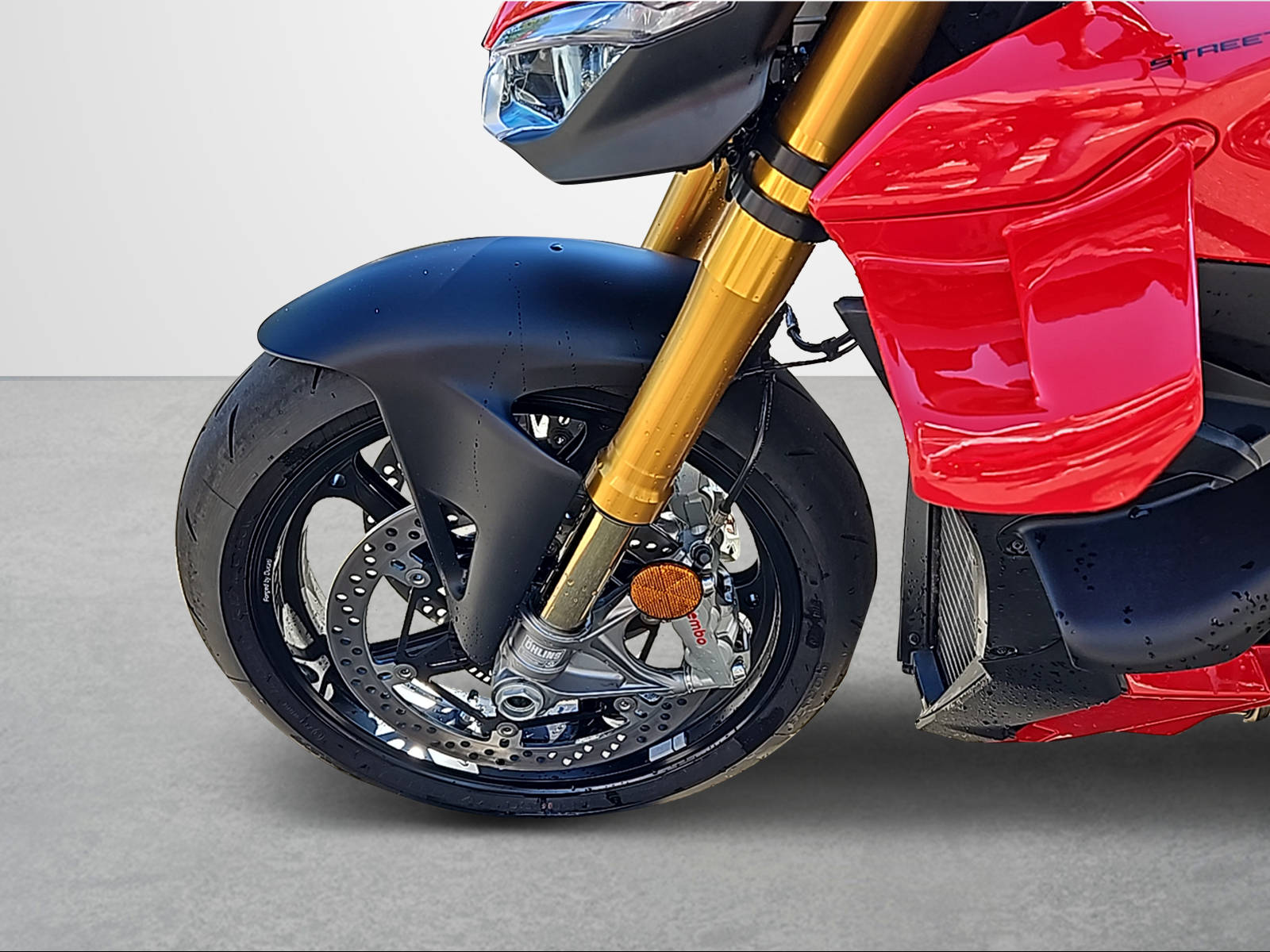 DUCATI Streetfighter V4 S-image-1