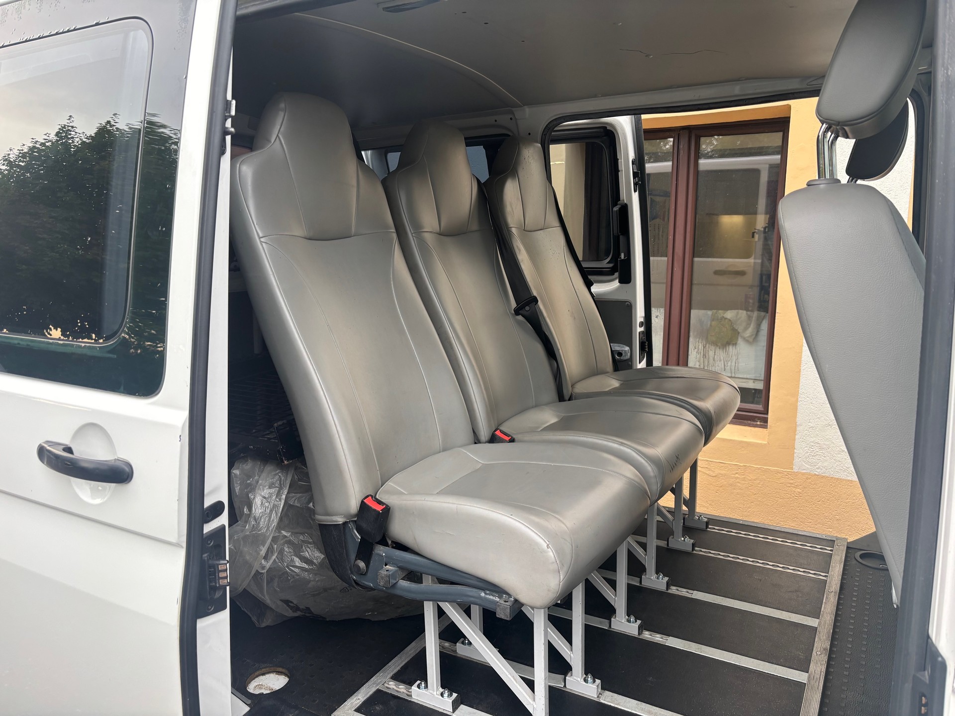 VW T5 2.0 Bi-TDI BMT 4Motion DSG-image-4