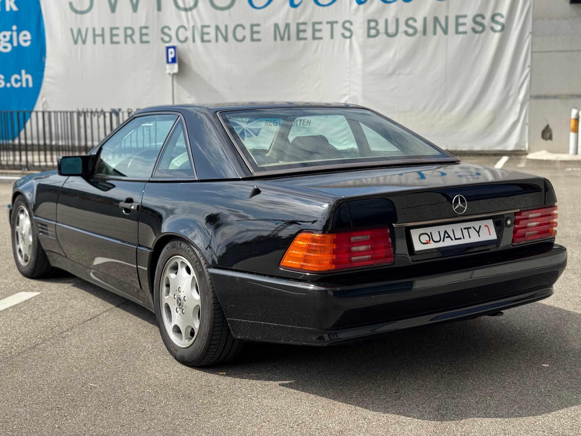 MERCEDES-BENZ 300 SL Automatic-image-2