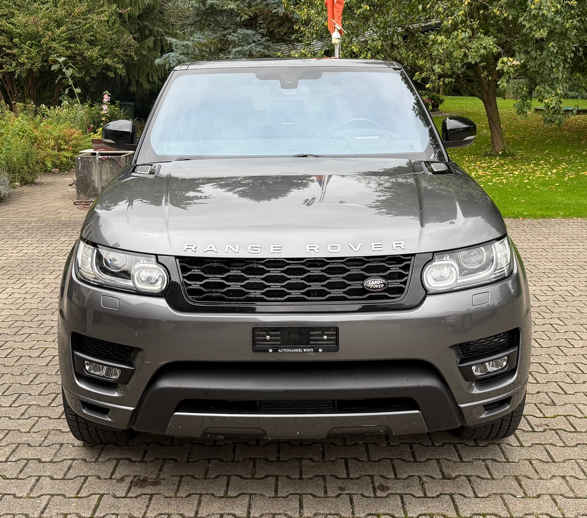 LAND ROVER Range Rover Sport 3.0 SDV6 HSE Automatic-image-1