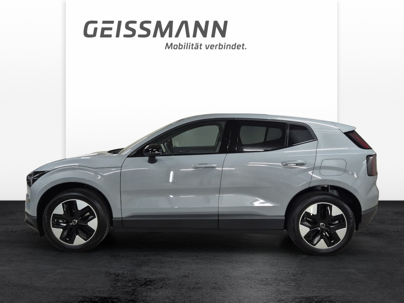 VOLVO EX30 E60 XCITE Core-image-2