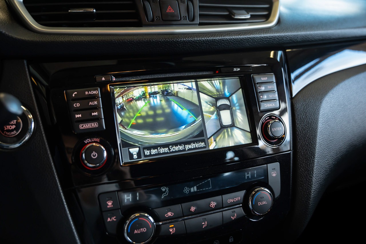 NISSAN Qashqai 1.6 DIG-T tekna-image-18