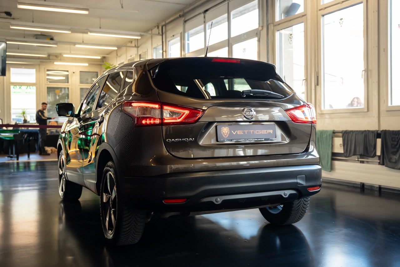NISSAN Qashqai 1.6 DIG-T tekna-image-3