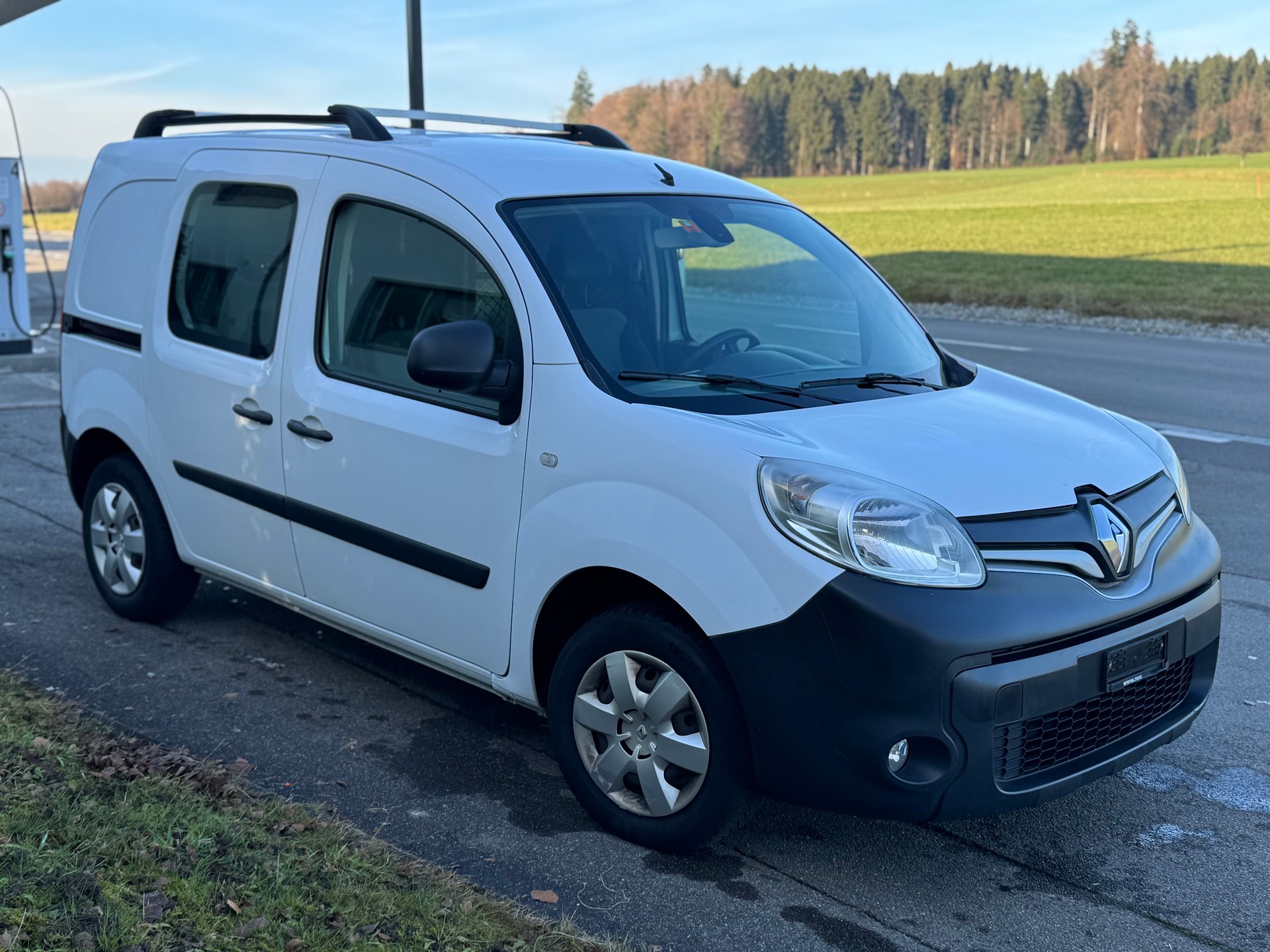 RENAULT Kangoo Medium dCi 90 ENERGY Access-image-2