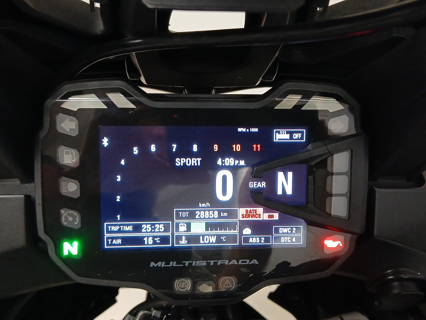 DUCATI Multistrada 1200 S Touring Pack-image-2