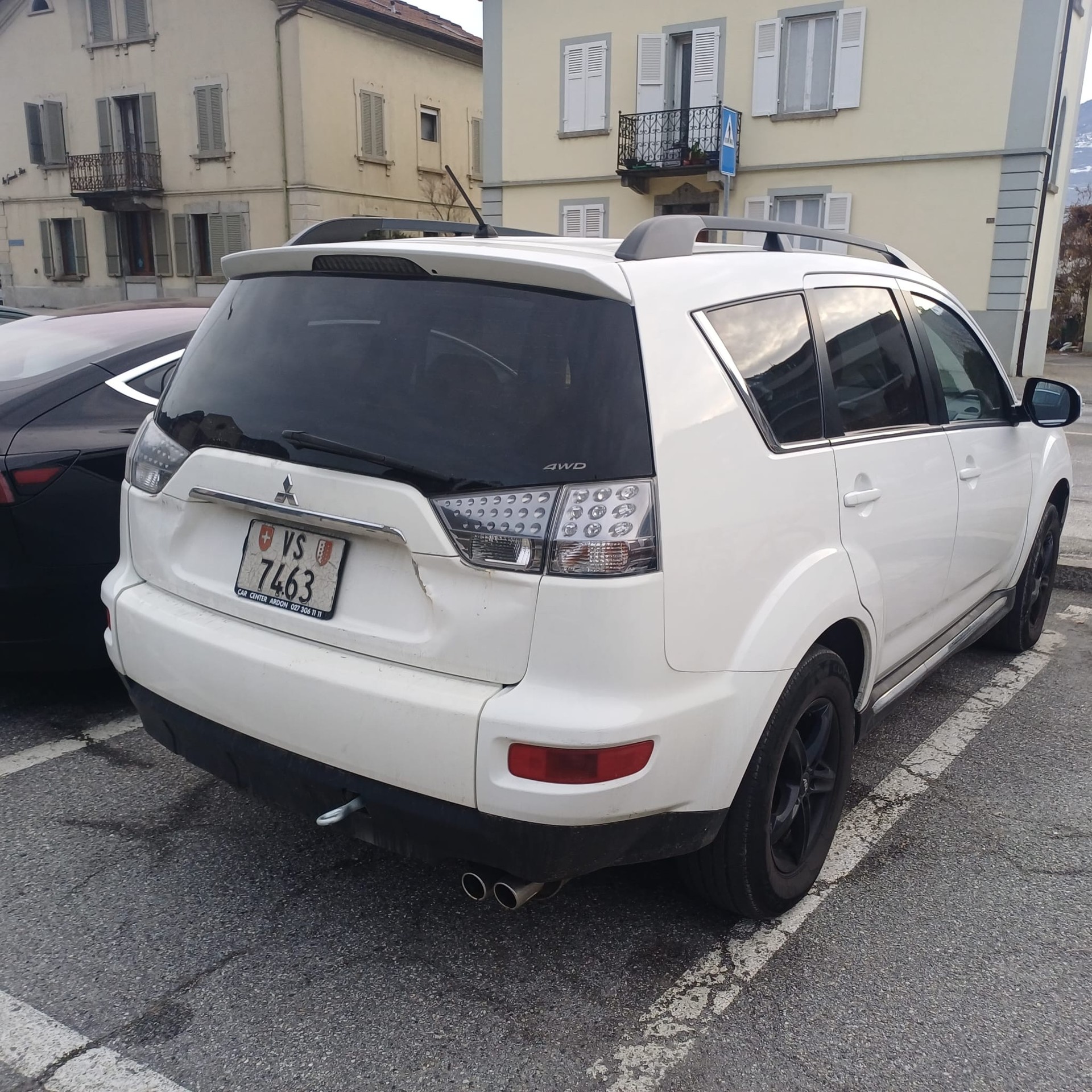 MITSUBISHI Outlander 2.2 DID Invite 4WD TC-SST-image-4