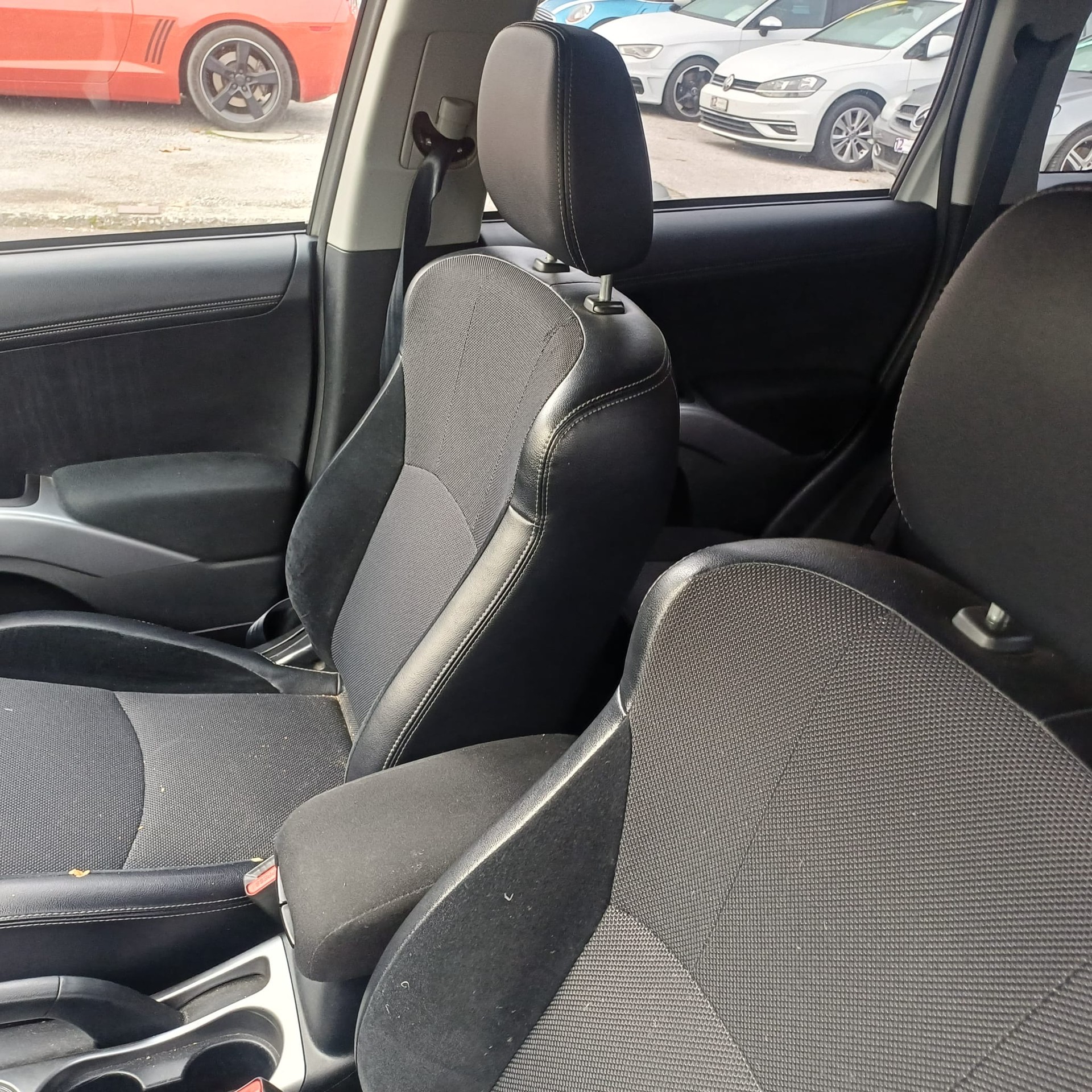 MITSUBISHI Outlander 2.2 DID Invite 4WD TC-SST-image-7