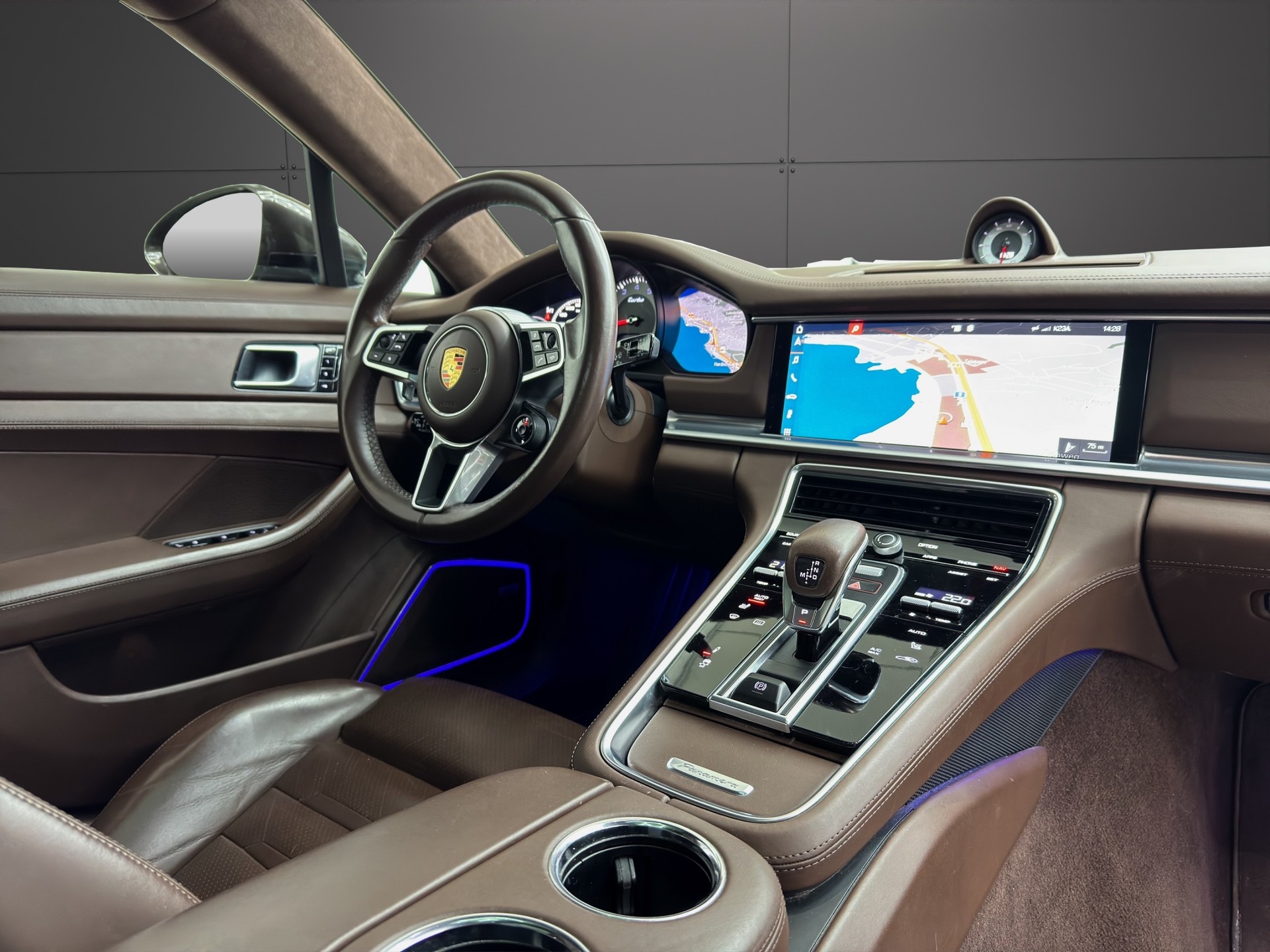 PORSCHE Panamera Turbo PDK - Approved Garantie bis 07/27-image-12