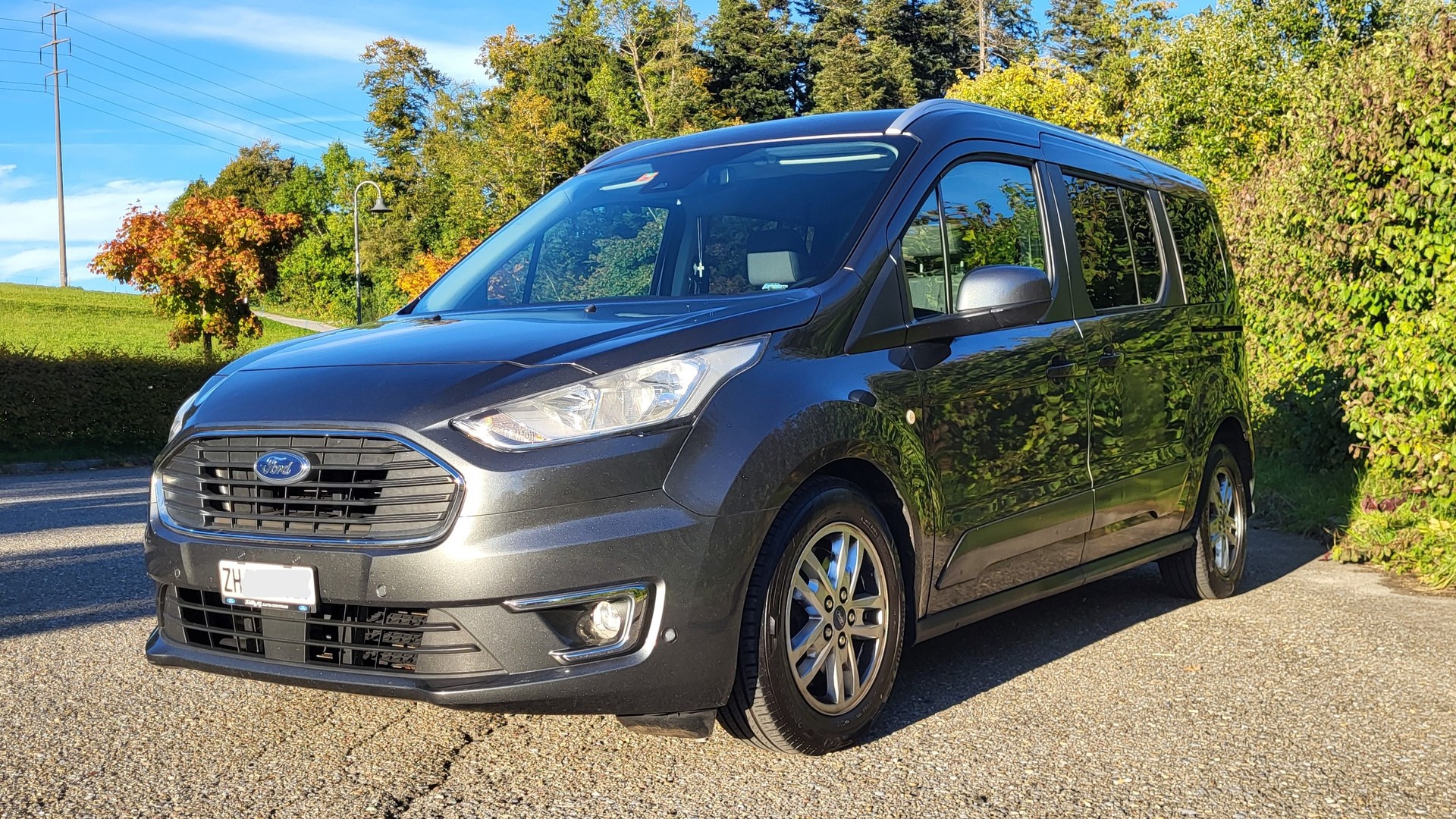 FORD Grand Tourneo Connect 1.5 EcoBlue Titanium Automat
