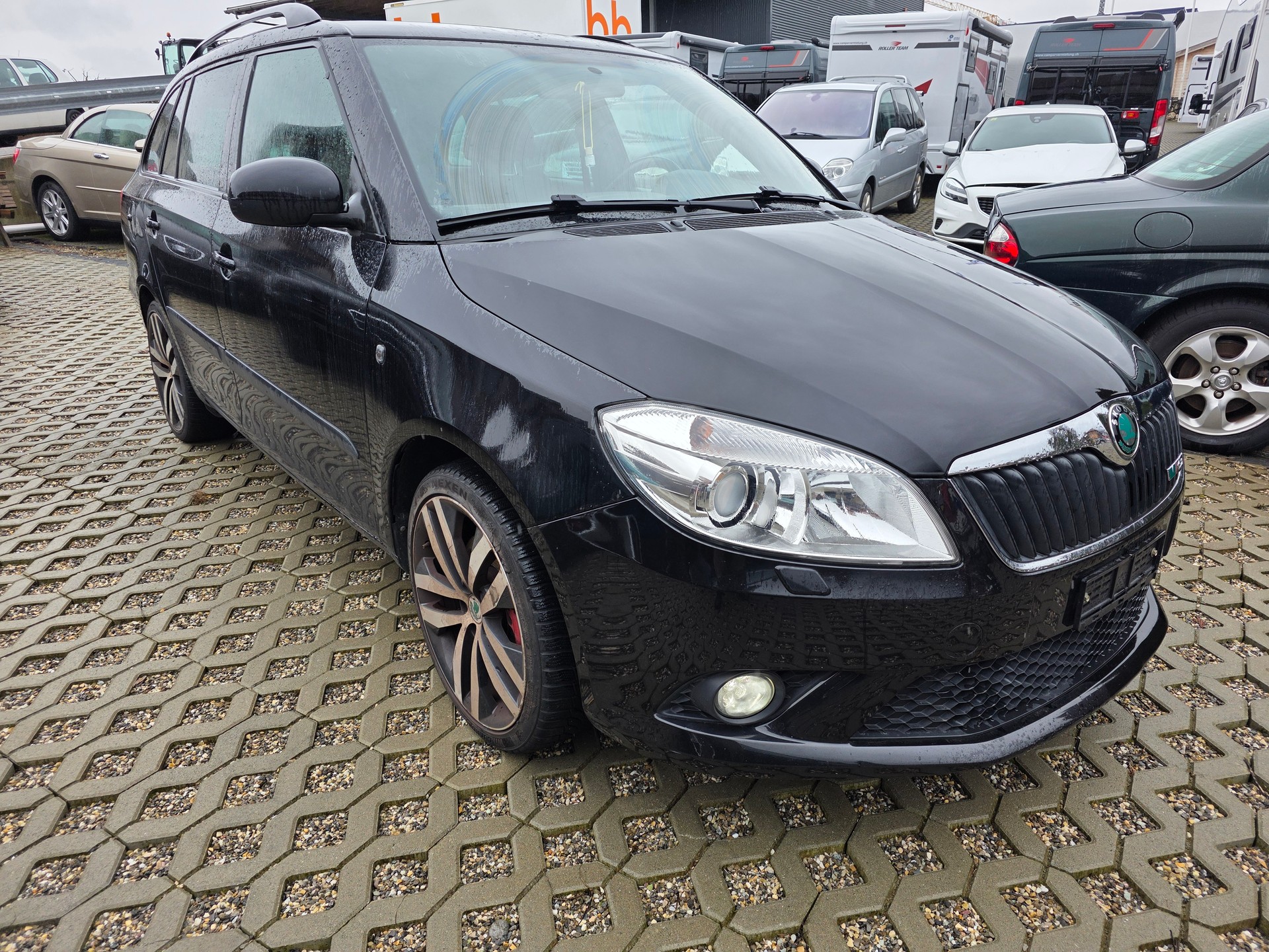 SKODA Fabia 1.4 TSI RS DSG-image-10
