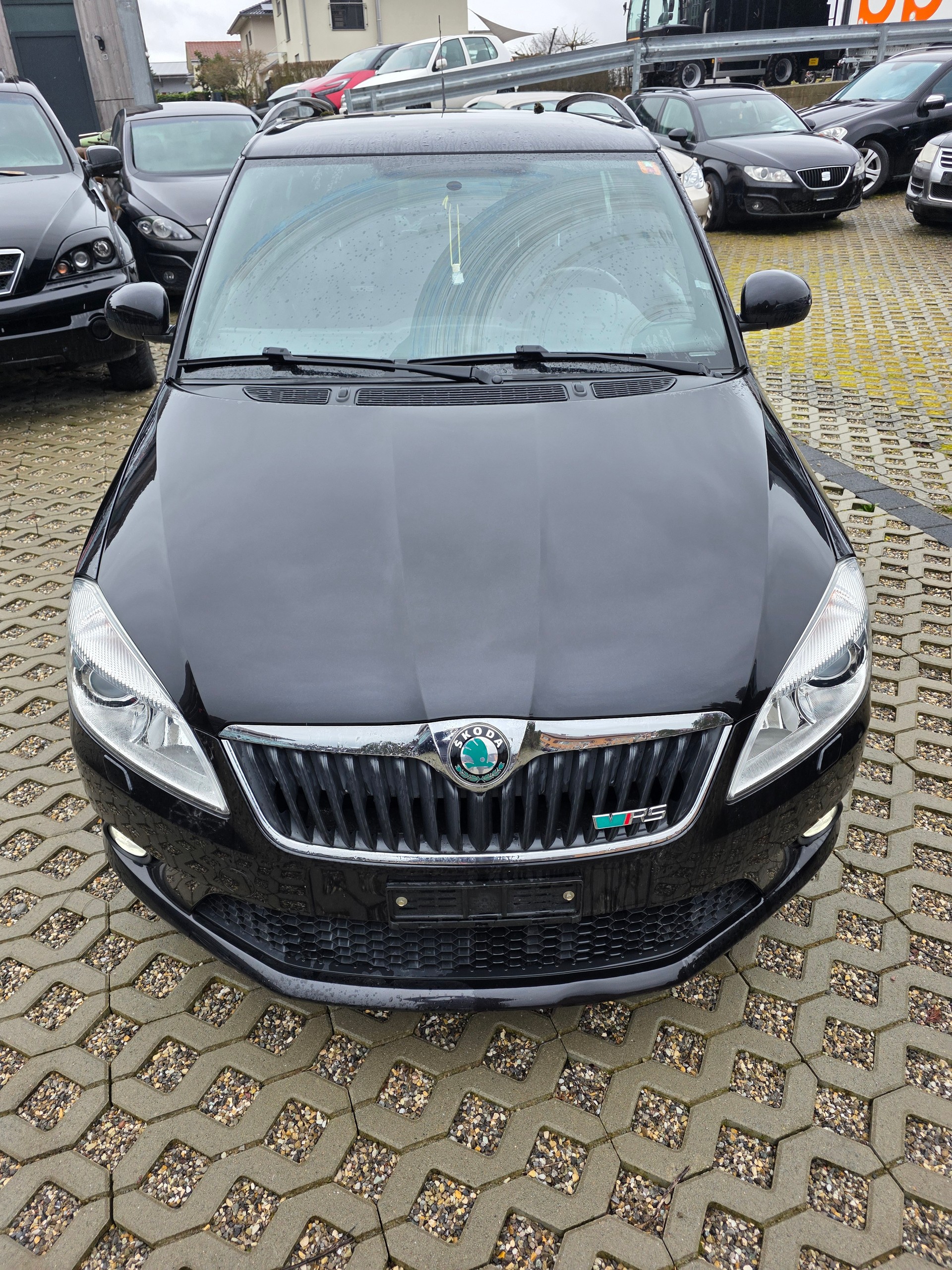 SKODA Fabia 1.4 TSI RS DSG-image-2