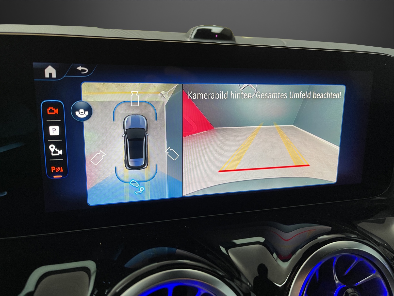 MERCEDES-BENZ EQA 300 4MATIC "Excellence Edition"-image-13