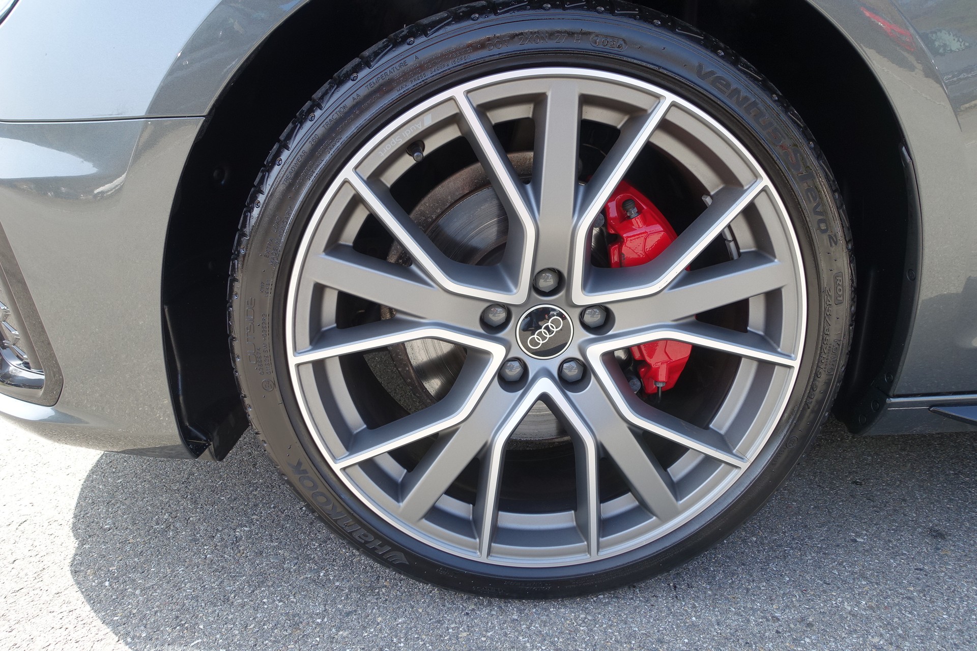 AUDI AUDI A4 Avant Competition Edition plus 40 TFSI 2x S line S-tronic quattro-image-7