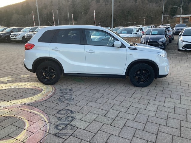 SUZUKI Vitara 1.6 TD Compact+-image-3