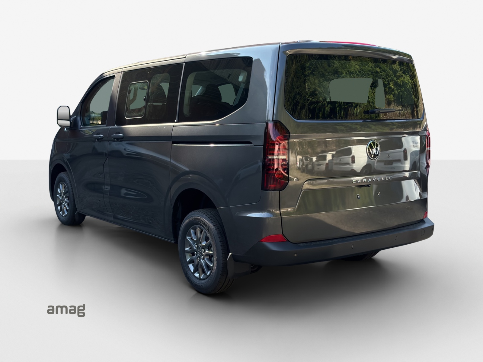 VW Caravelle 2.0 TDI Aut.8-showroom-element-2