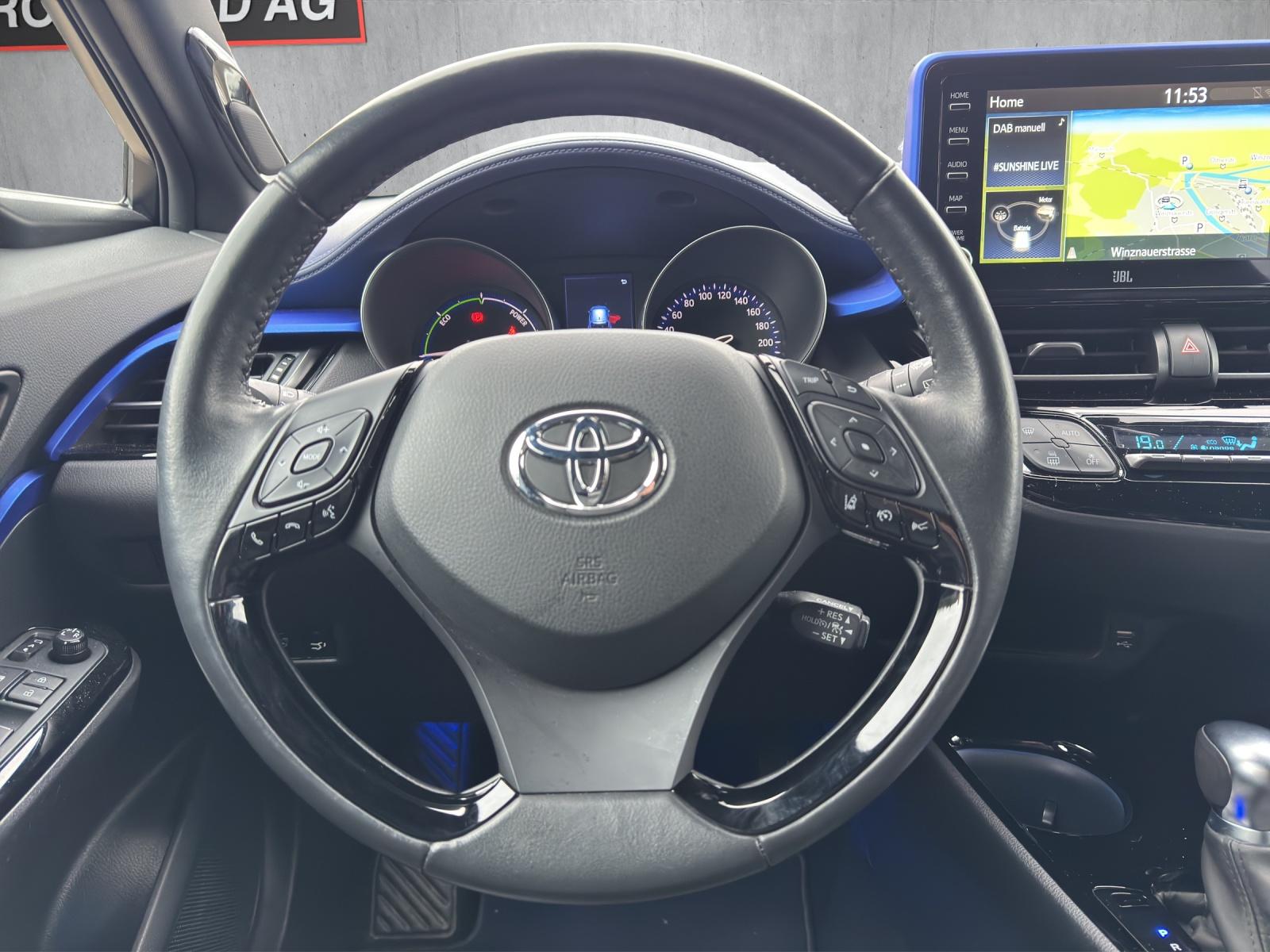 TOYOTA C-HR 2.0 VVTi HSD Style-image-14