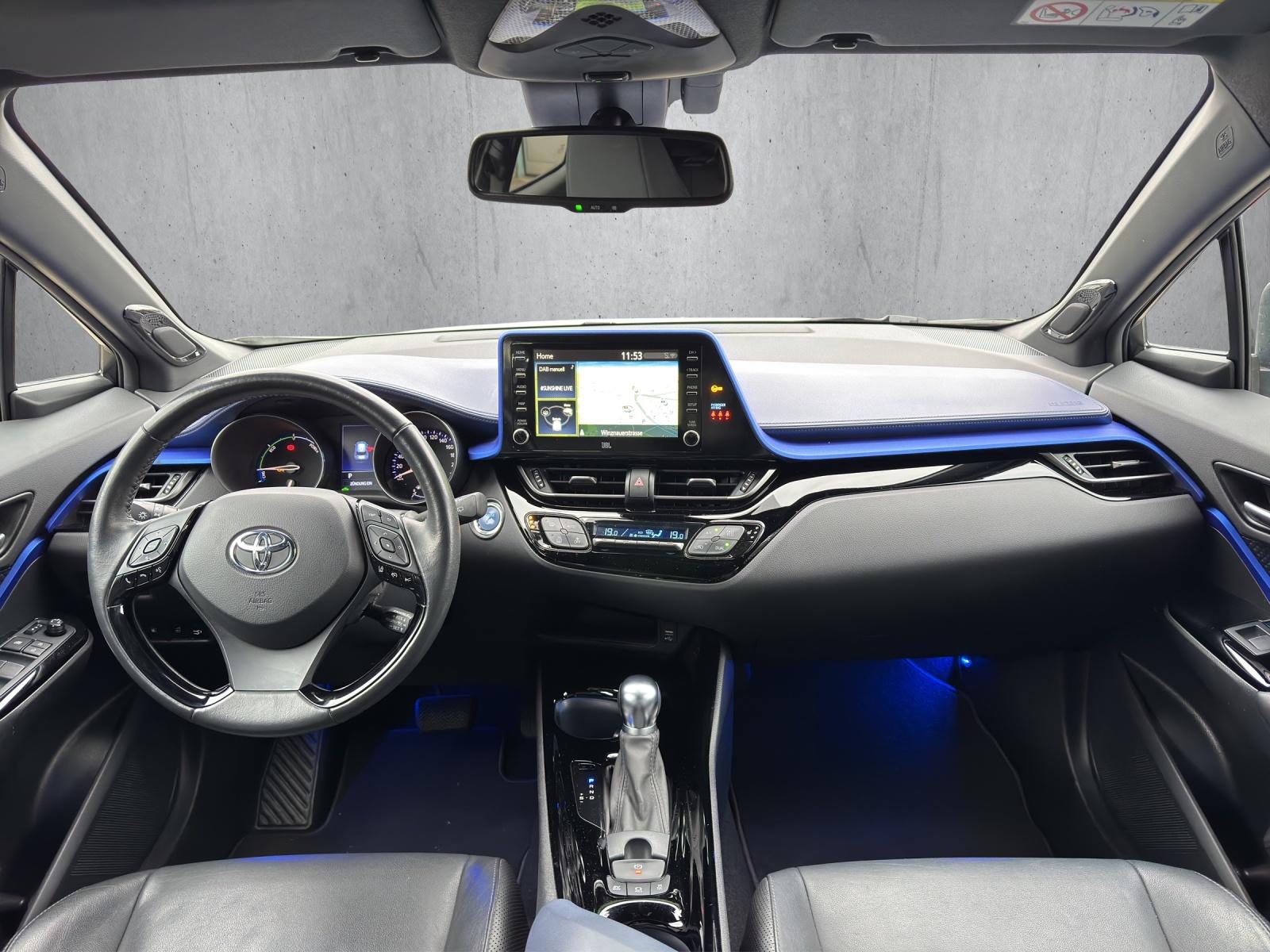 TOYOTA C-HR 2.0 VVTi HSD Style-image-10
