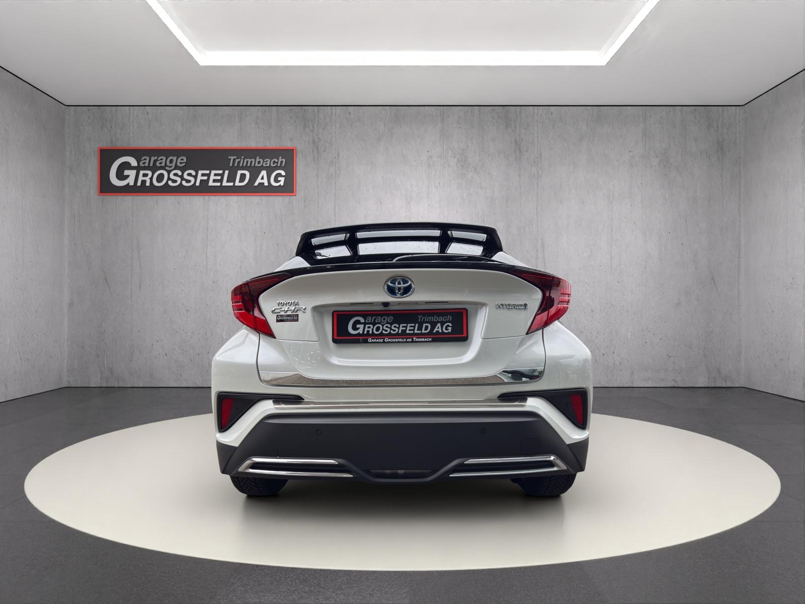 TOYOTA C-HR 2.0 VVTi HSD Style-image-4