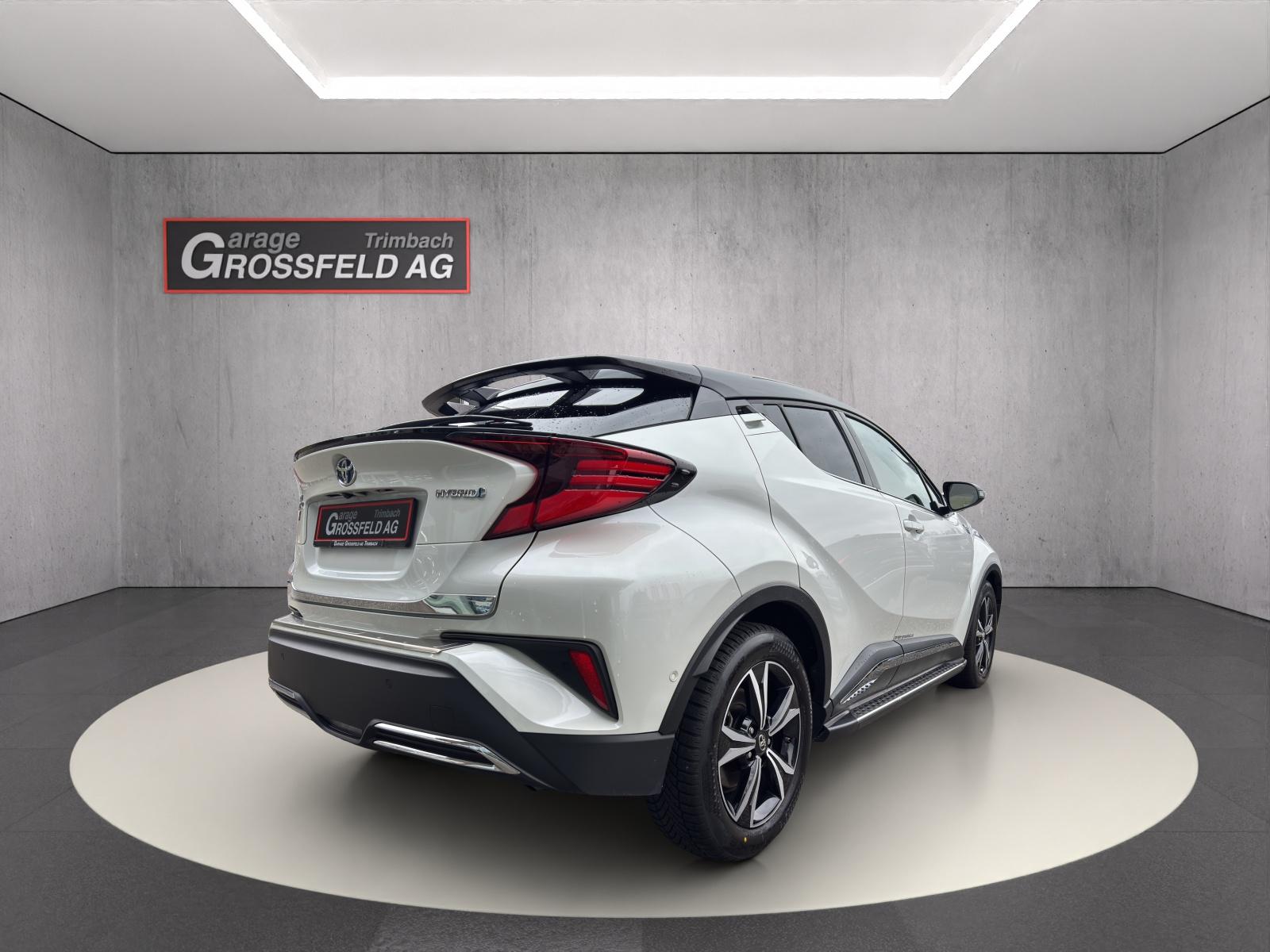 TOYOTA C-HR 2.0 VVTi HSD Style-image-5