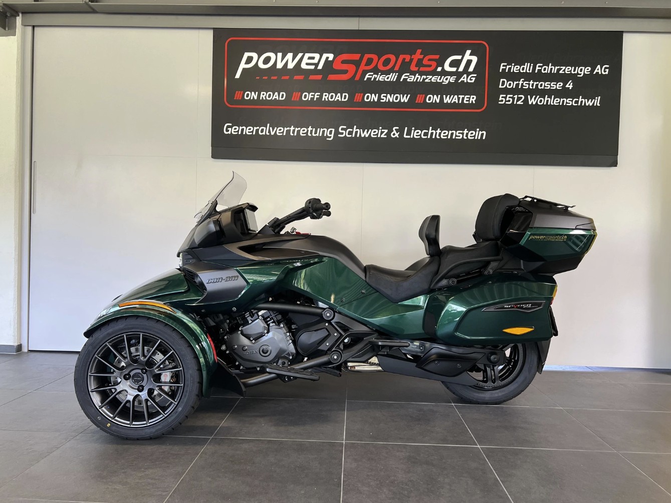 CAN-AM Spyder F3-LTD Special Special Series SE6-image-3