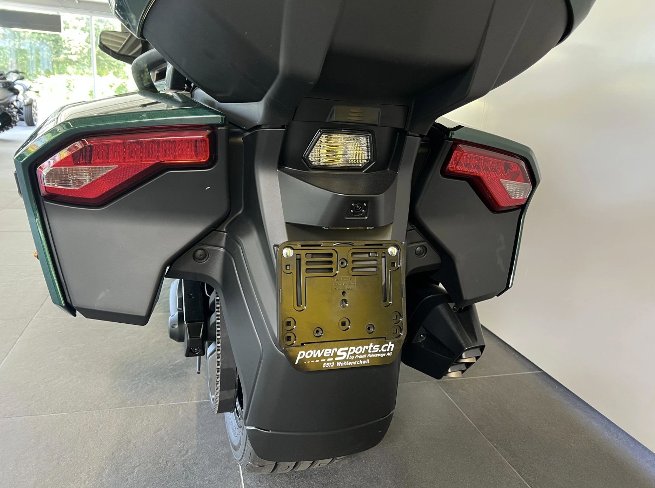 CAN-AM Spyder F3-LTD Special Special Series SE6-image-6