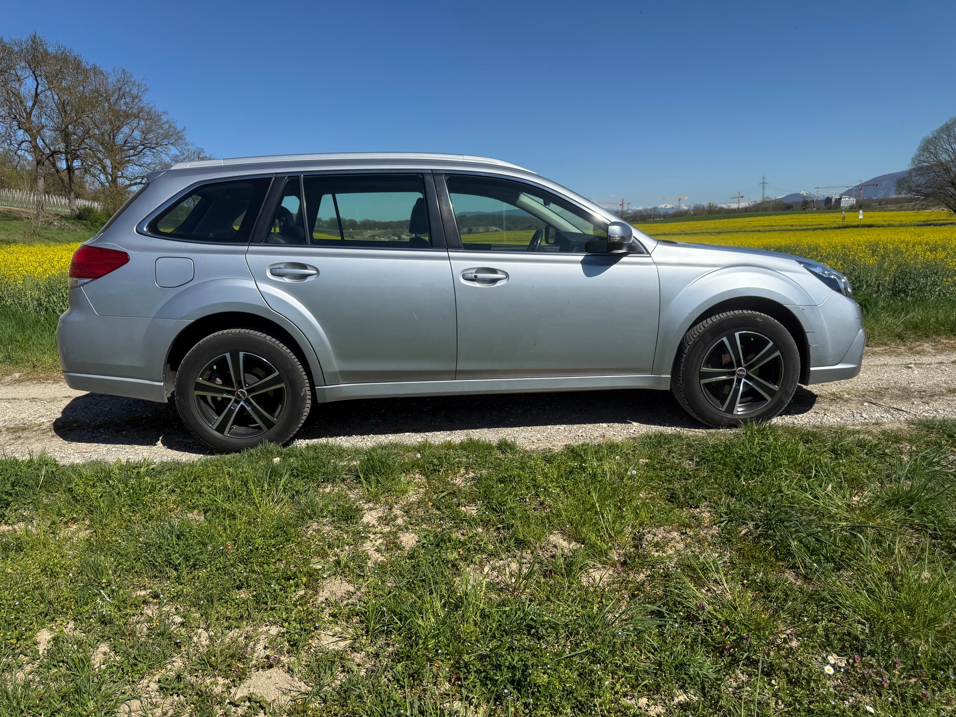SUBARU Outback 2.5i Limited AWD Lineartronic-image-5